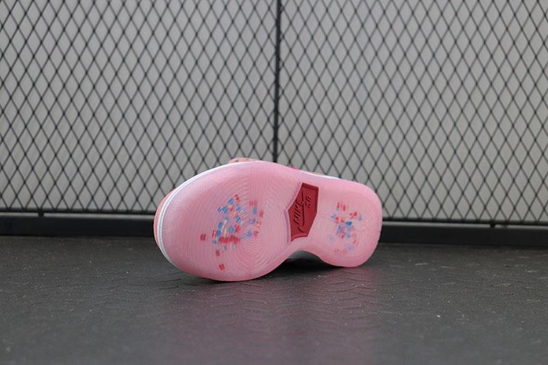 【Clearance】 SB Dunk Low x StrangeLove (Special Box)