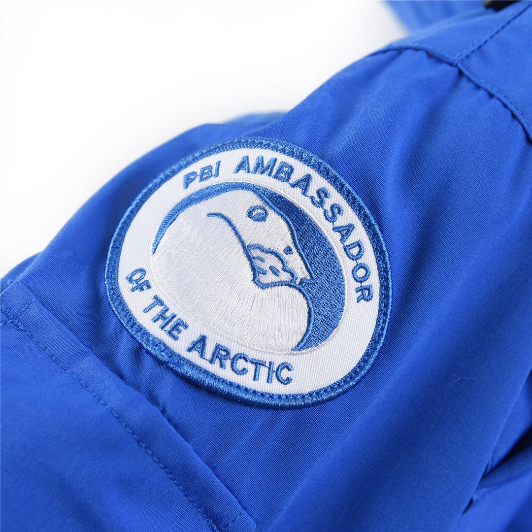 09 Canada Gooxx Expedition 4660L Blue Female