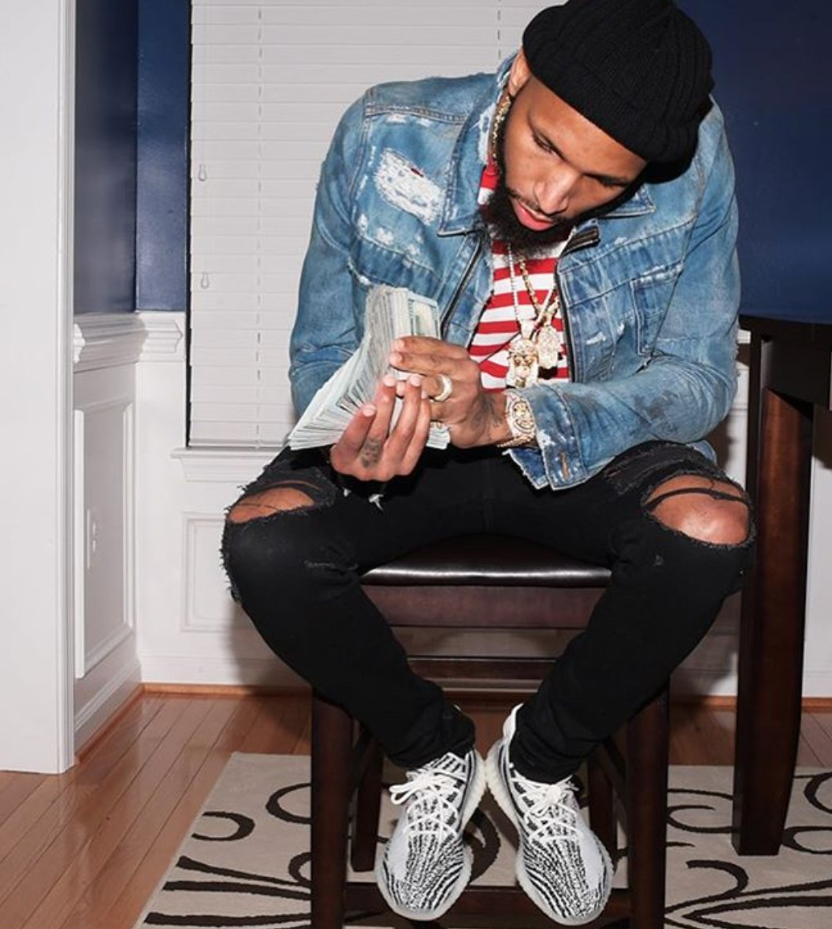 adidas Yeezy Boost 350 V2 Zebra