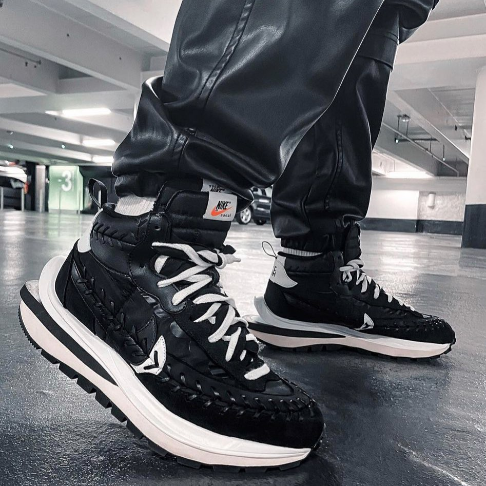 Nike Vaporwaffle sacai Jean Paul Gaultier Black White