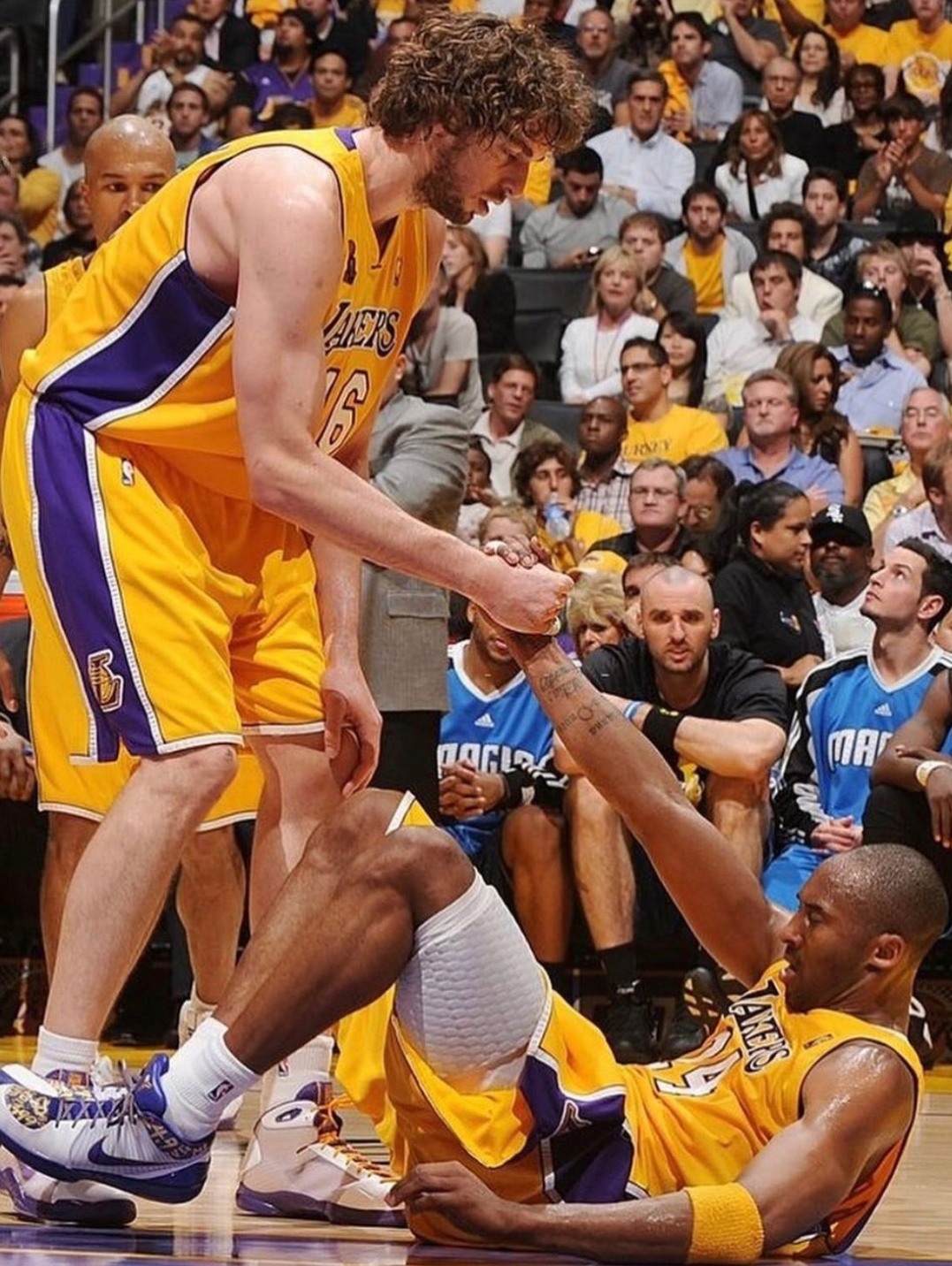 Nike Kobe 4 NBA Final MVP Home