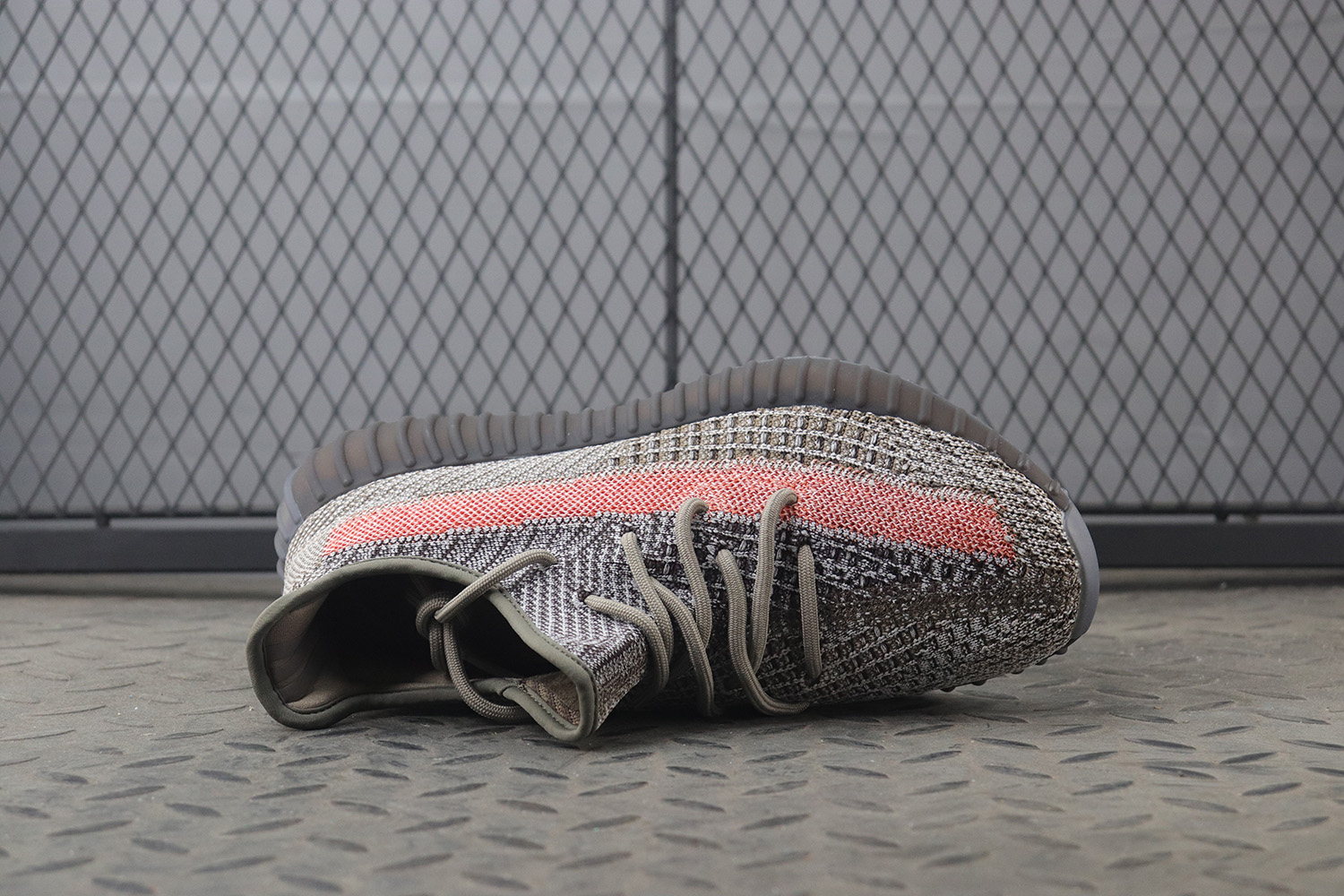 Adidas Yeezy Boost 350 V2 Ash Stone