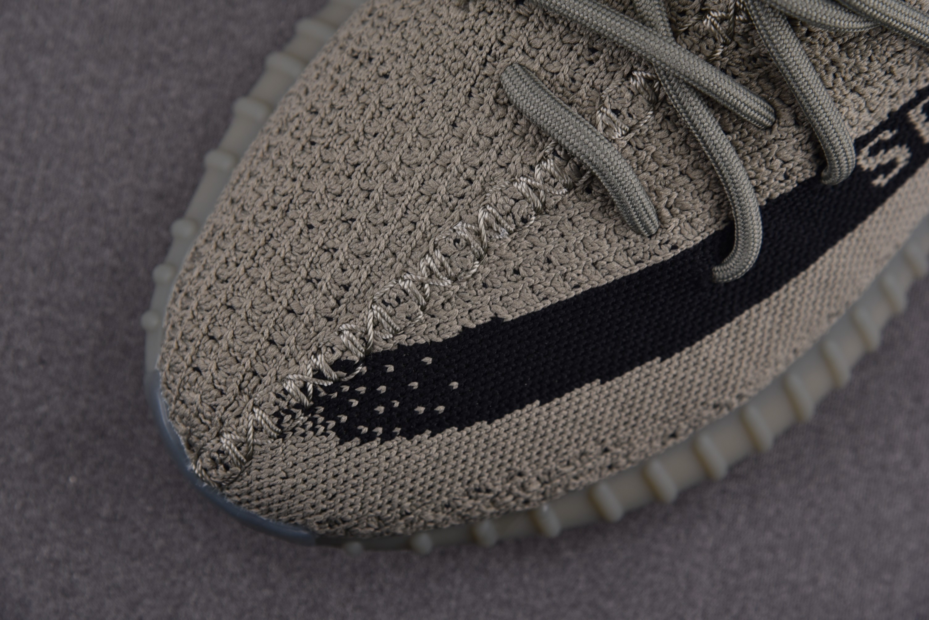 adidas Yeezy Boost 350 V2 Granite