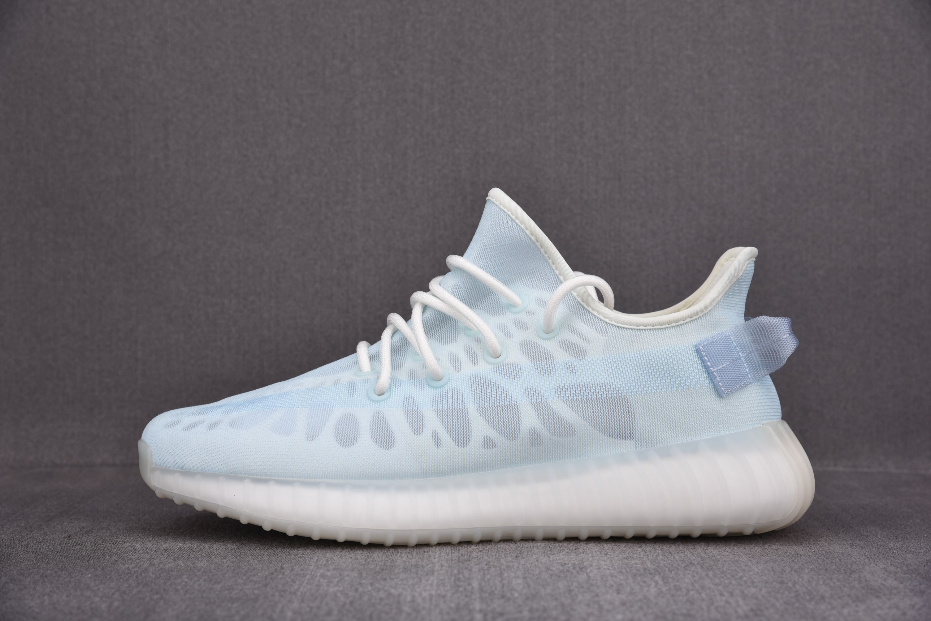 adidas Yeezy Boost 350 V2 Mono Ice