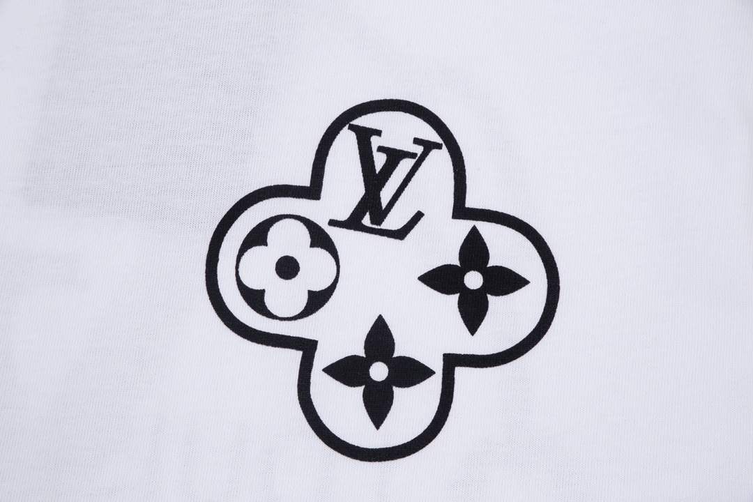 Louis Vuitton Double Sided Logo Print Classic Pattern White 6.14