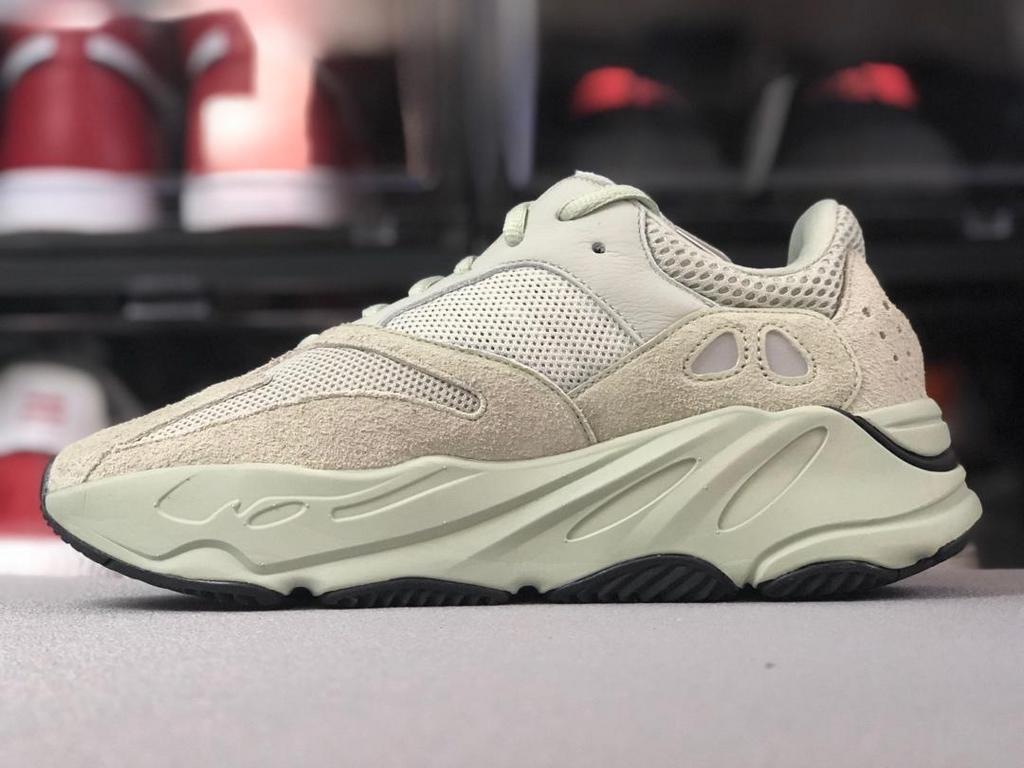 【Clearance】 Adidas Yeezy Boost 700 Salt（US12）
