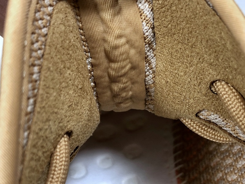 adidas Yeezy Boost 350 V2 CLAY