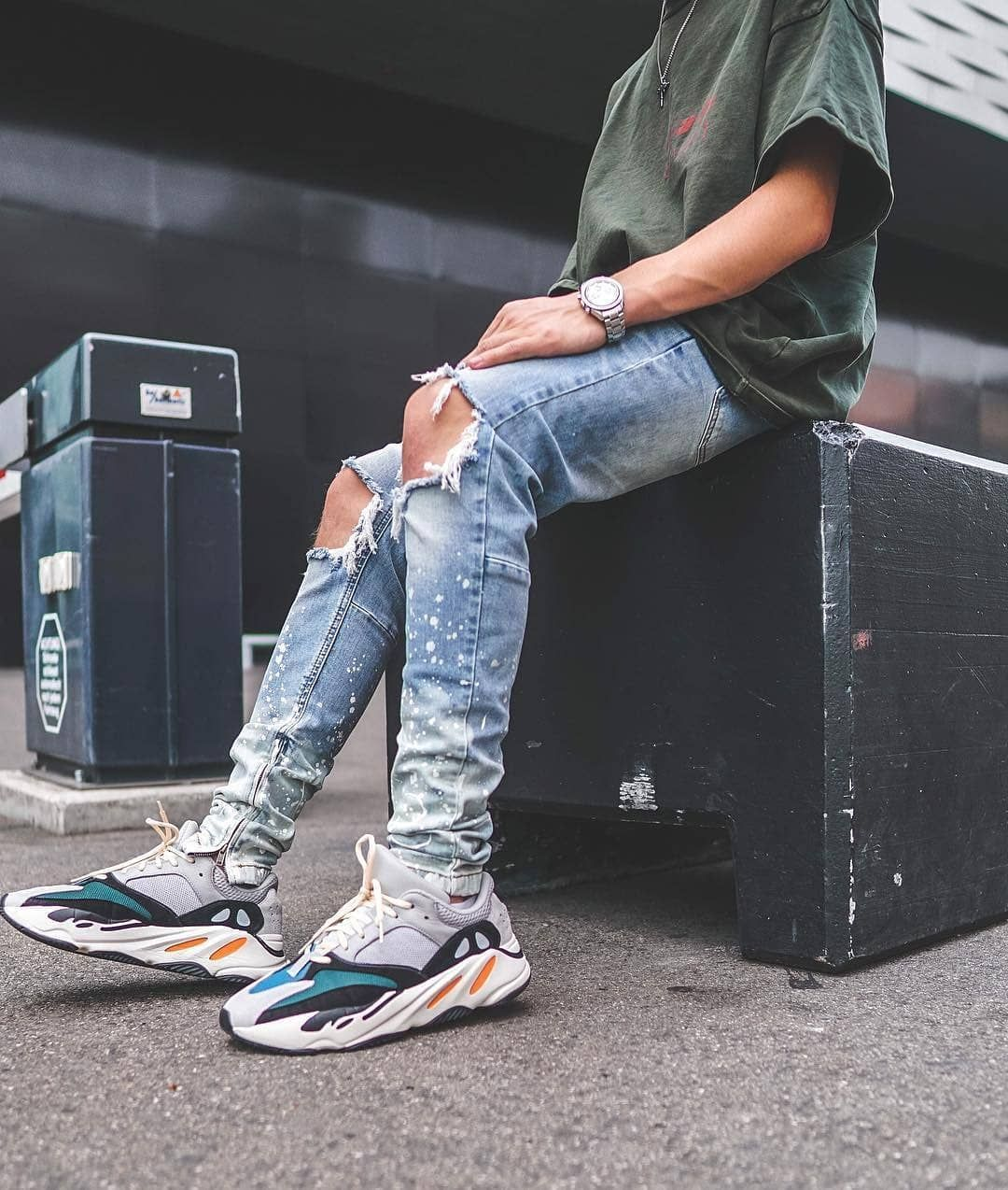 adidas Yeezy Boost 700 Wave Runner