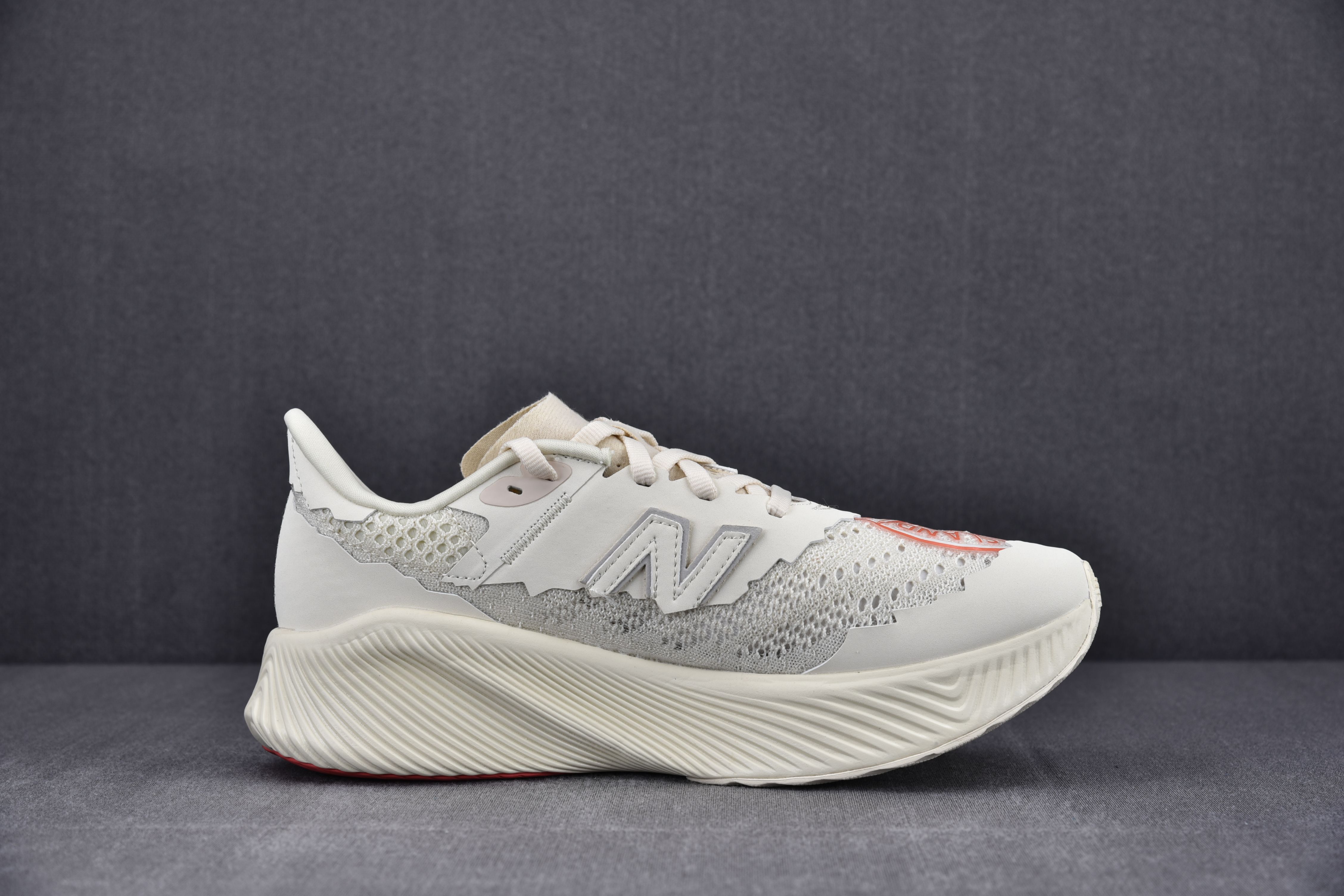 New Balance FuelCell RC Elite v2 SI Stone Island TDS