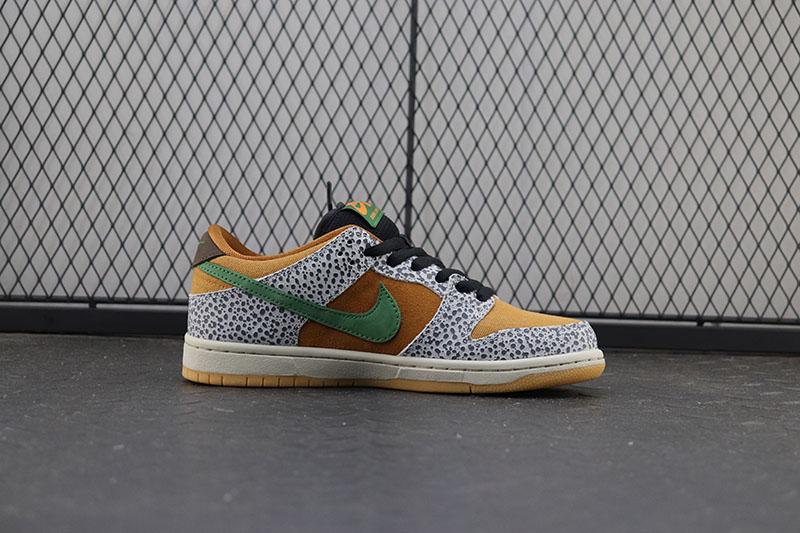 Nike SB Dunk Low Safari