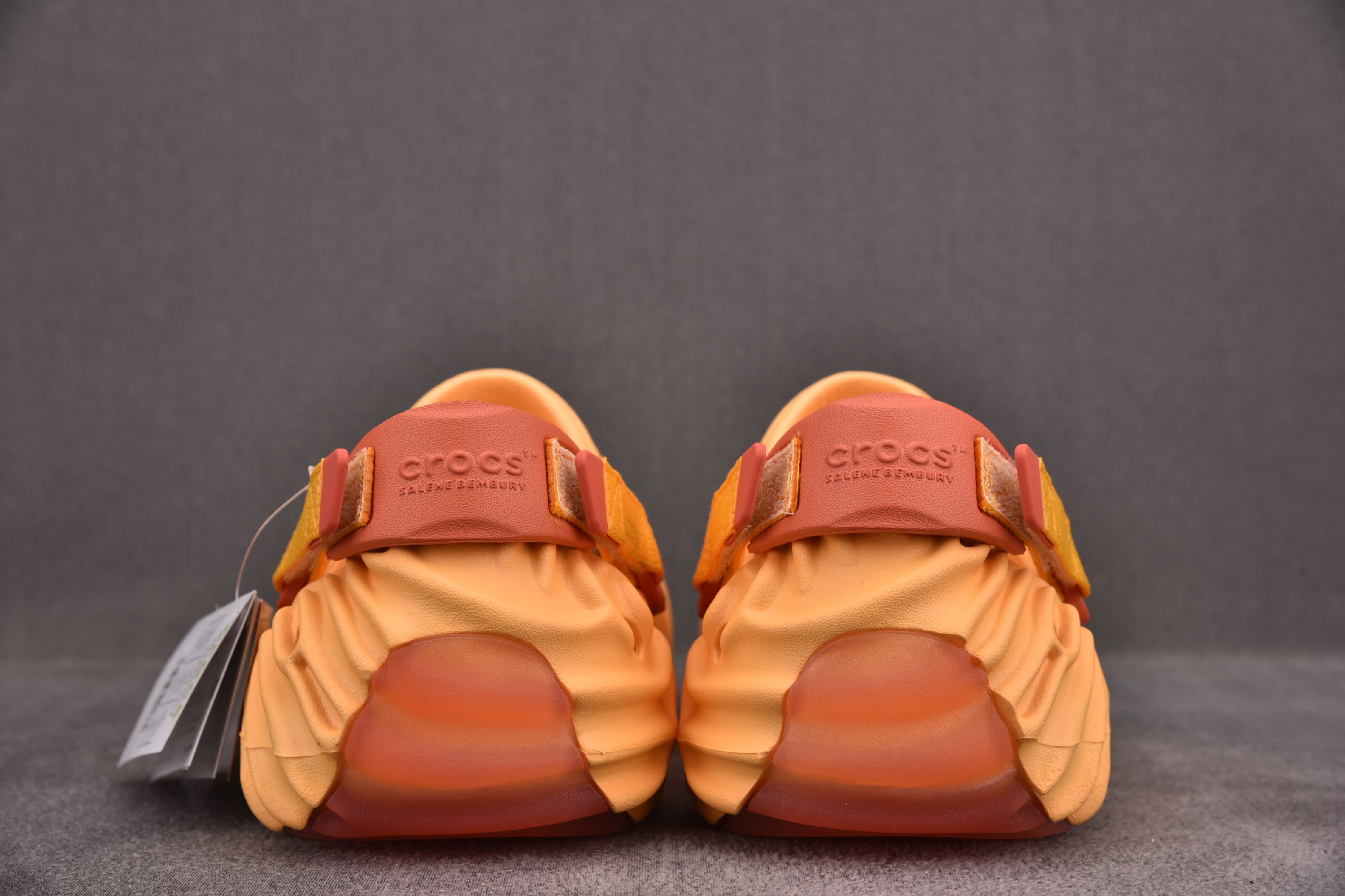 Salehe Bembury x Crocs Pollex Clog Light Gold