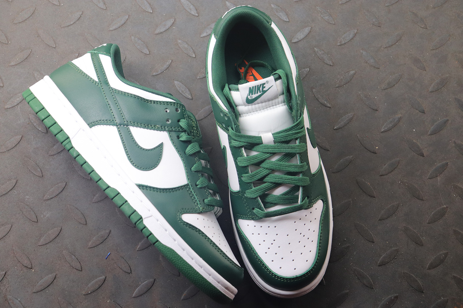 【Clearance】 Nike Dunk Low Varsity Green / Michigan State（US10）