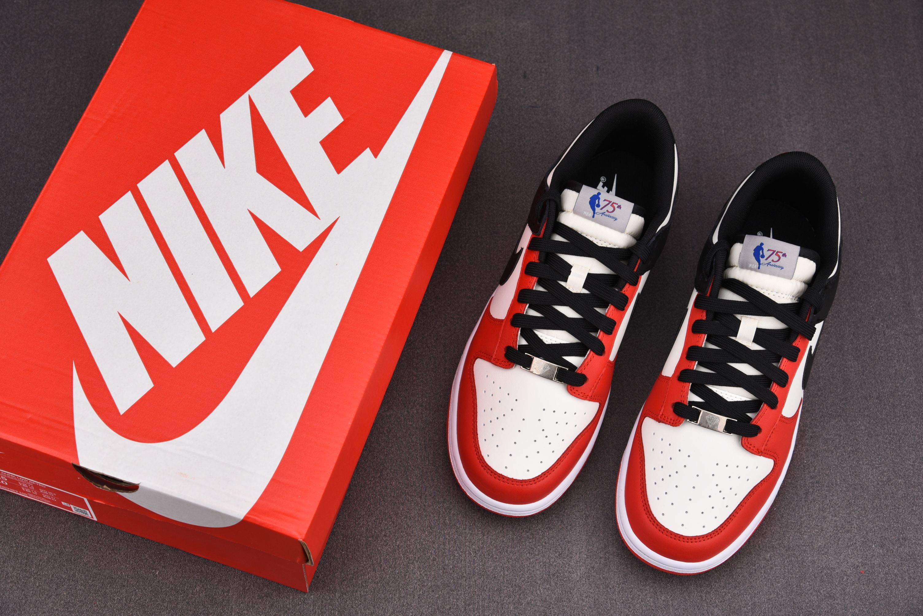 NBA x Nike Dunk Low EMB Chicago
