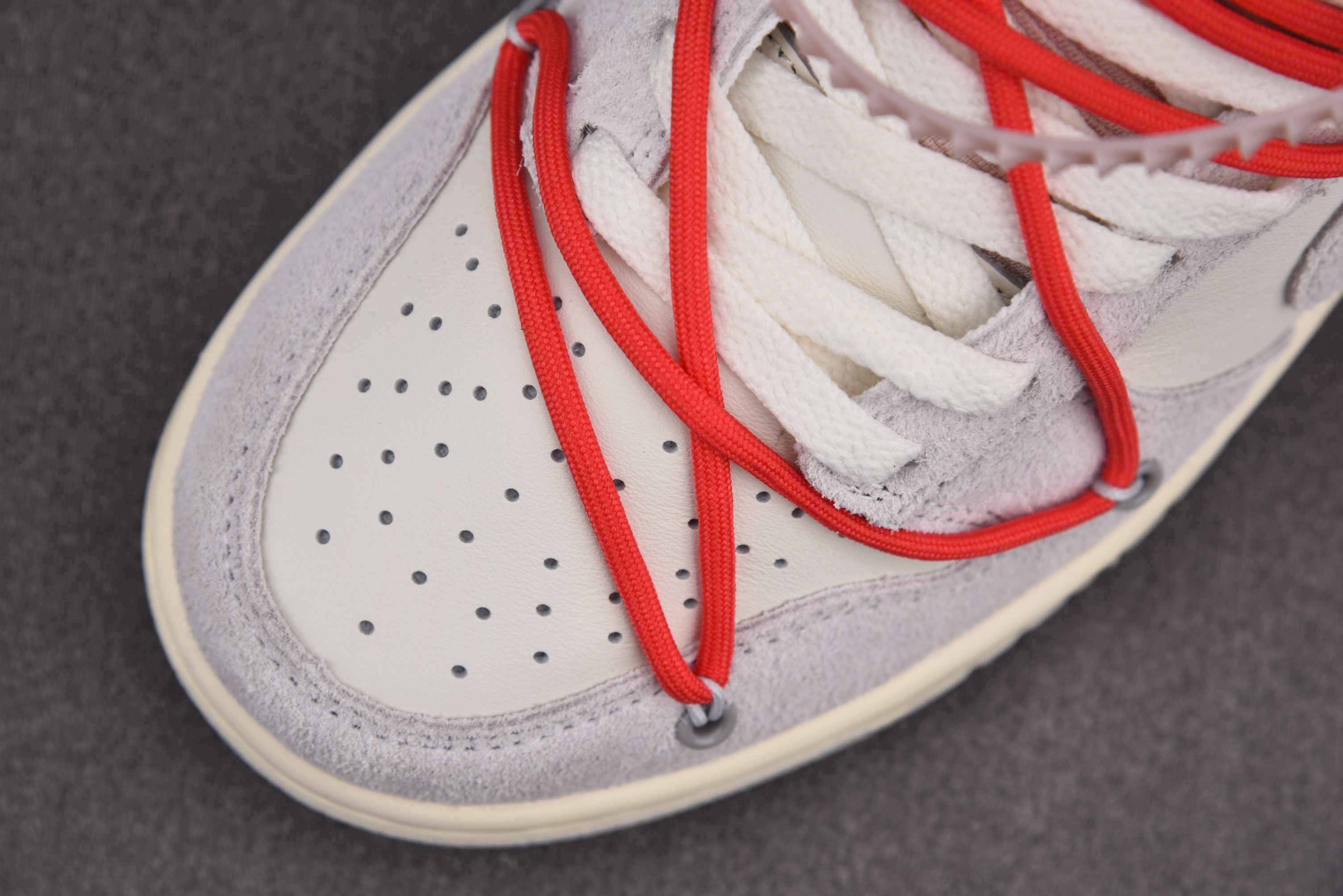 Nike Dunk Low Off-White Lot 33