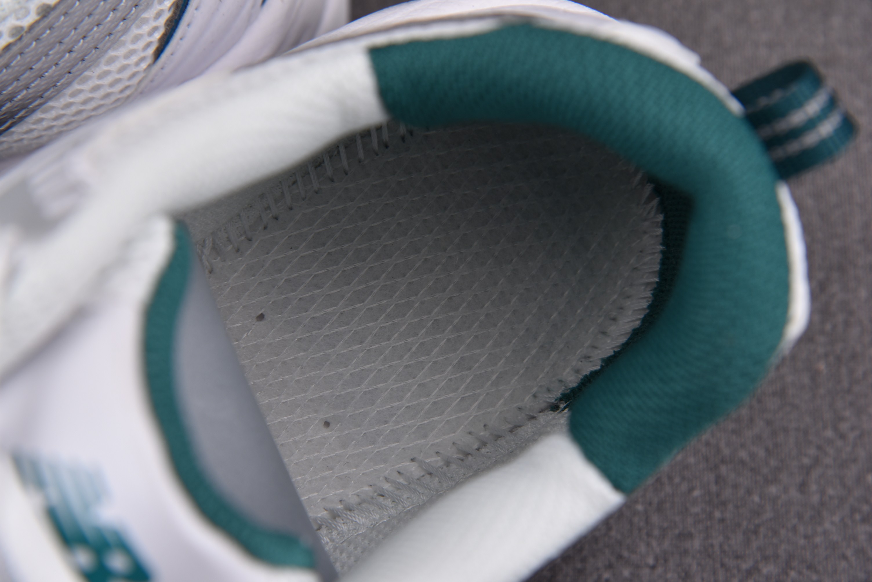 New Balance 530 White Silver Green