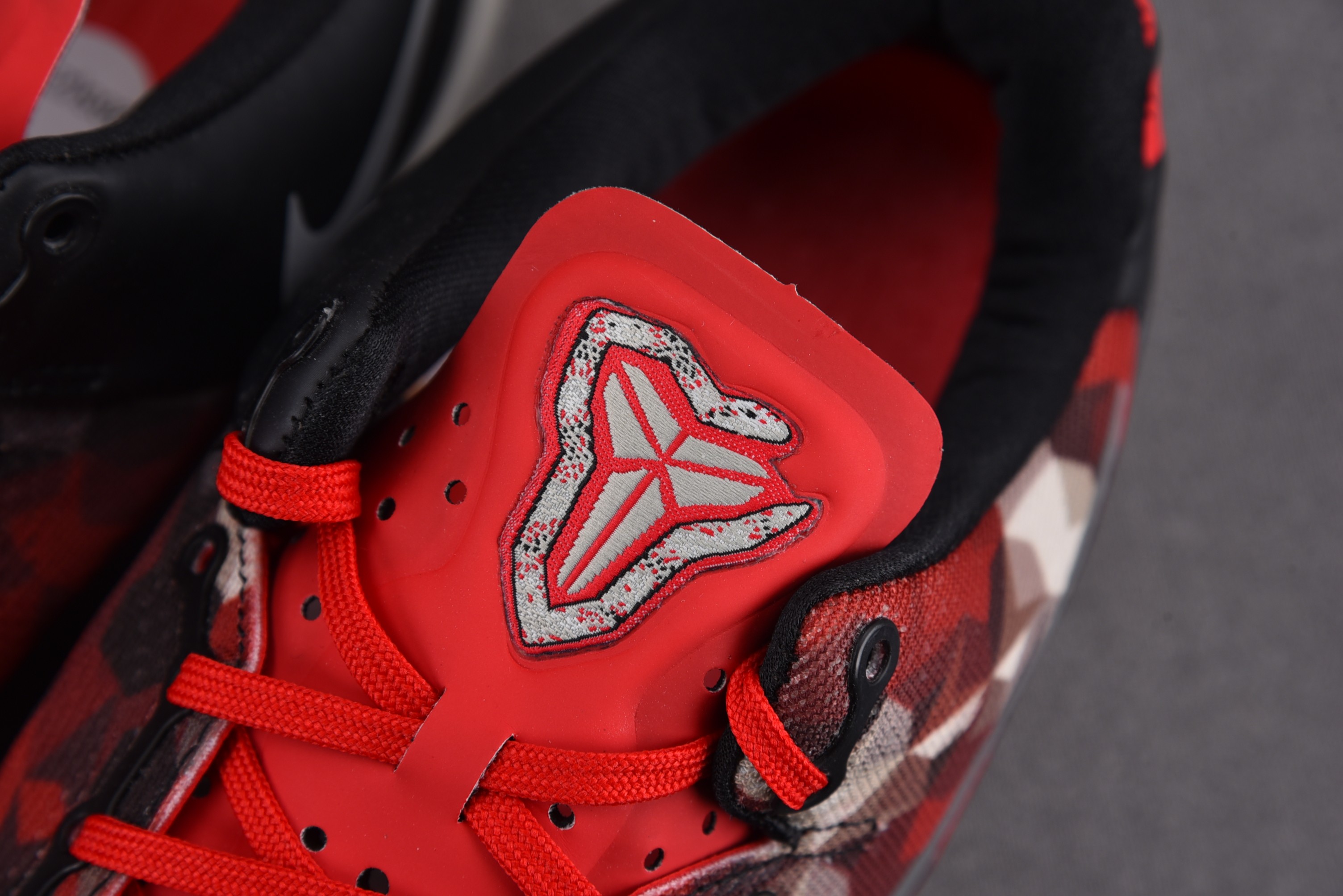 Nike Kobe 8 Milk Snake
