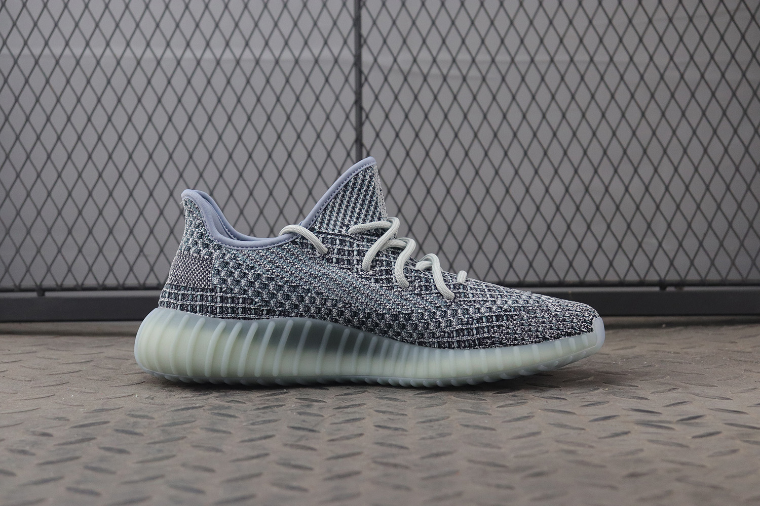 adidas Yeezy Boost 350 V2 Ash Blue