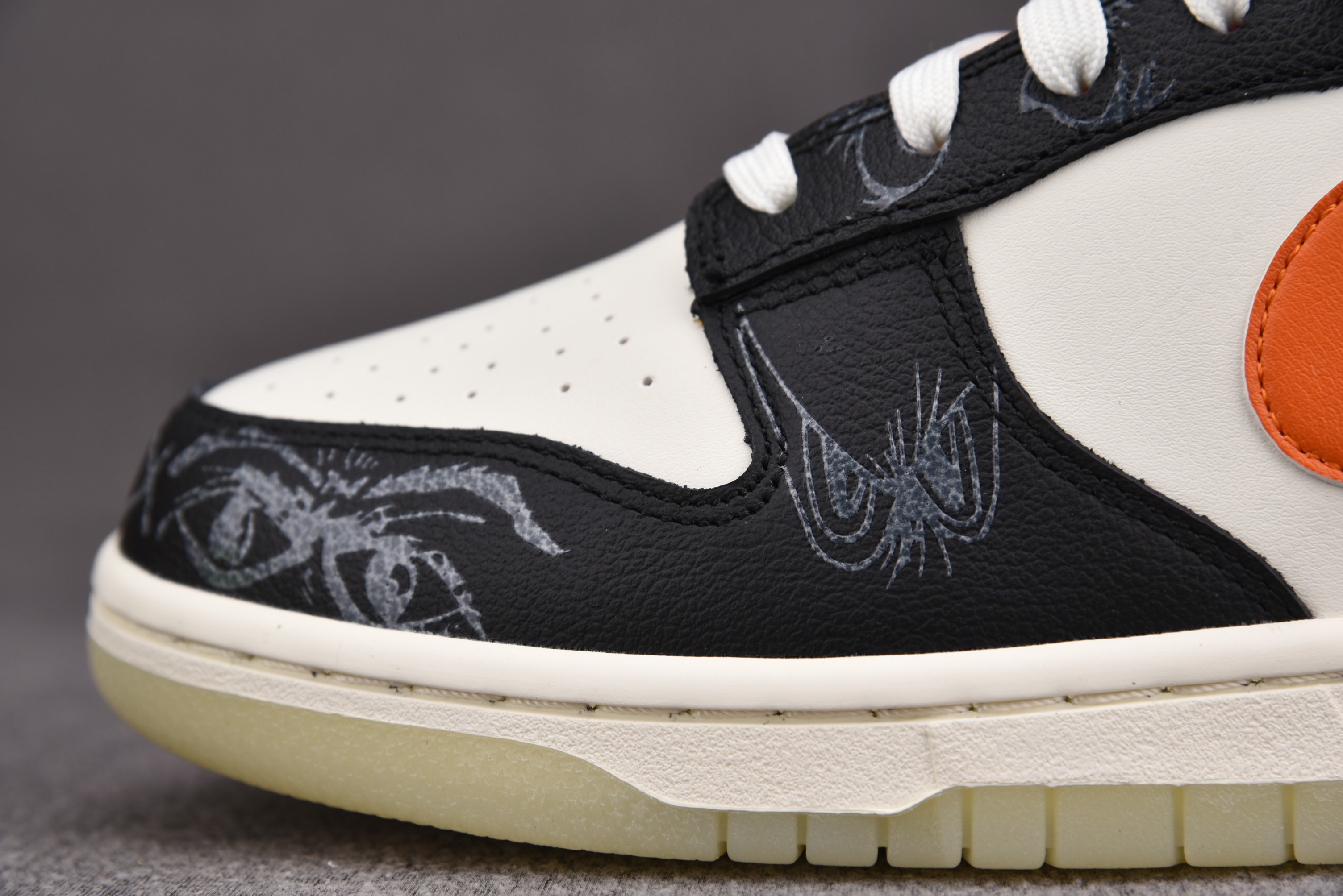 Nike Dunk Low PRM Halloween (2021)