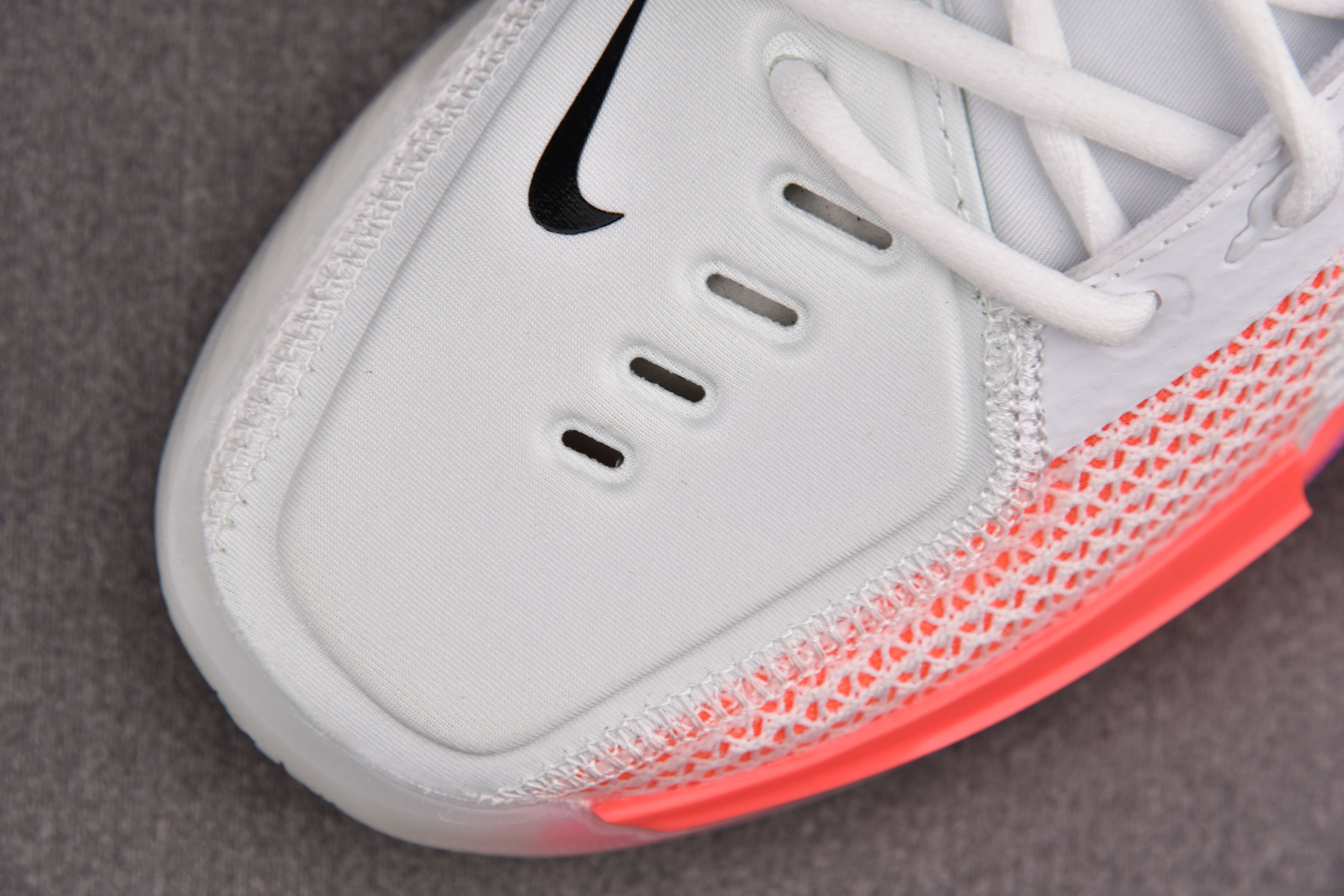 Nike Air Zoom G.T. Cut Crimson