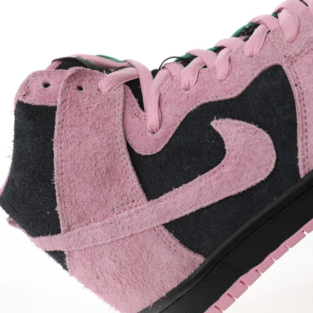 Nike SB Dunk HighInvert Celtics