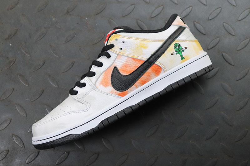 Nike SB Dunk Low Tie-Dye Rayguns 2019 - White