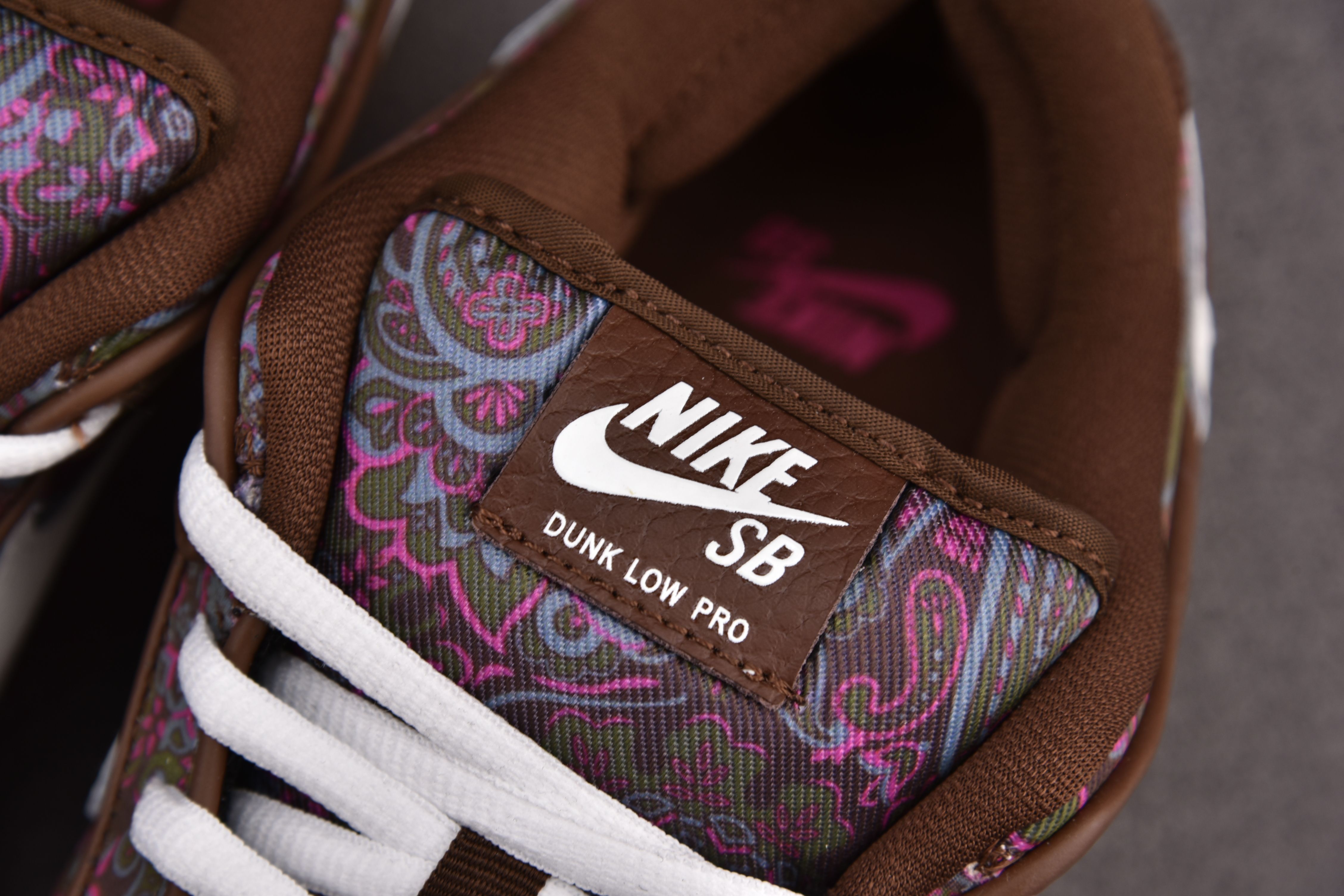 Nike SB Dunk Low Pro Paisley Brown