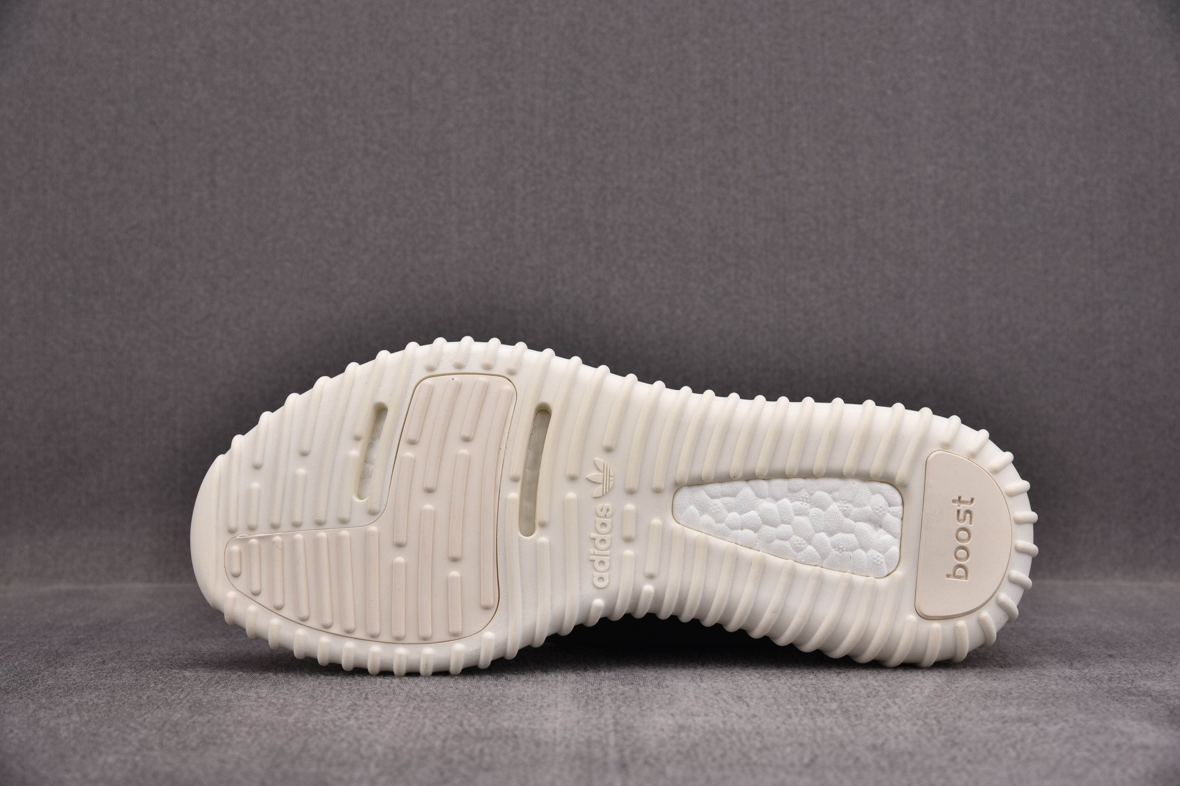 adidas Yeezy Boost 350 Turtledove (2022)