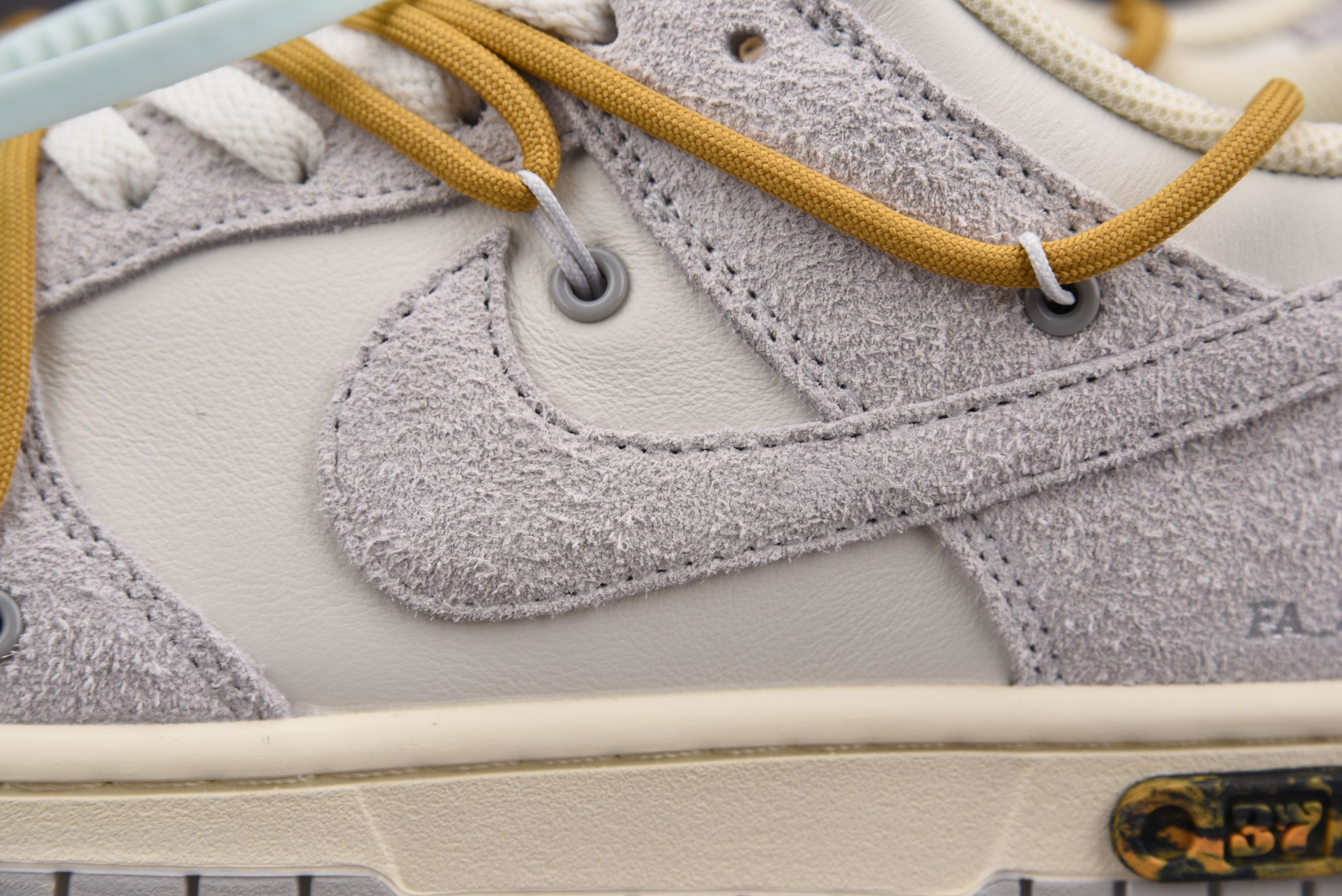 Nike Dunk Low Off-White Lot 37