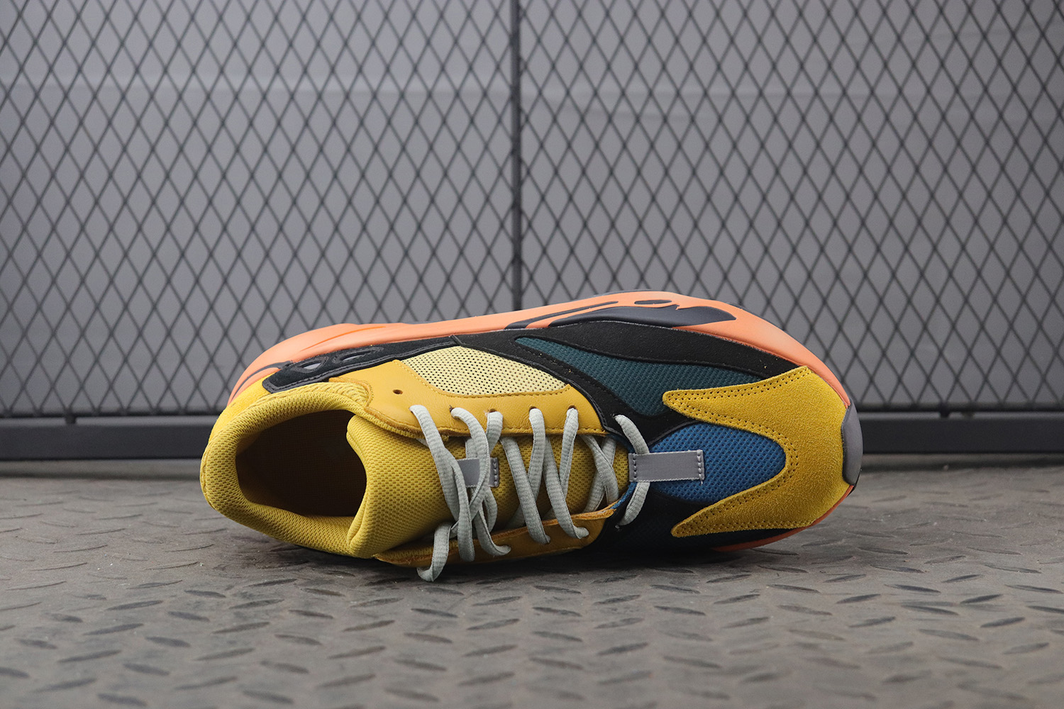 adidas Yeezy Boost 700 Sun