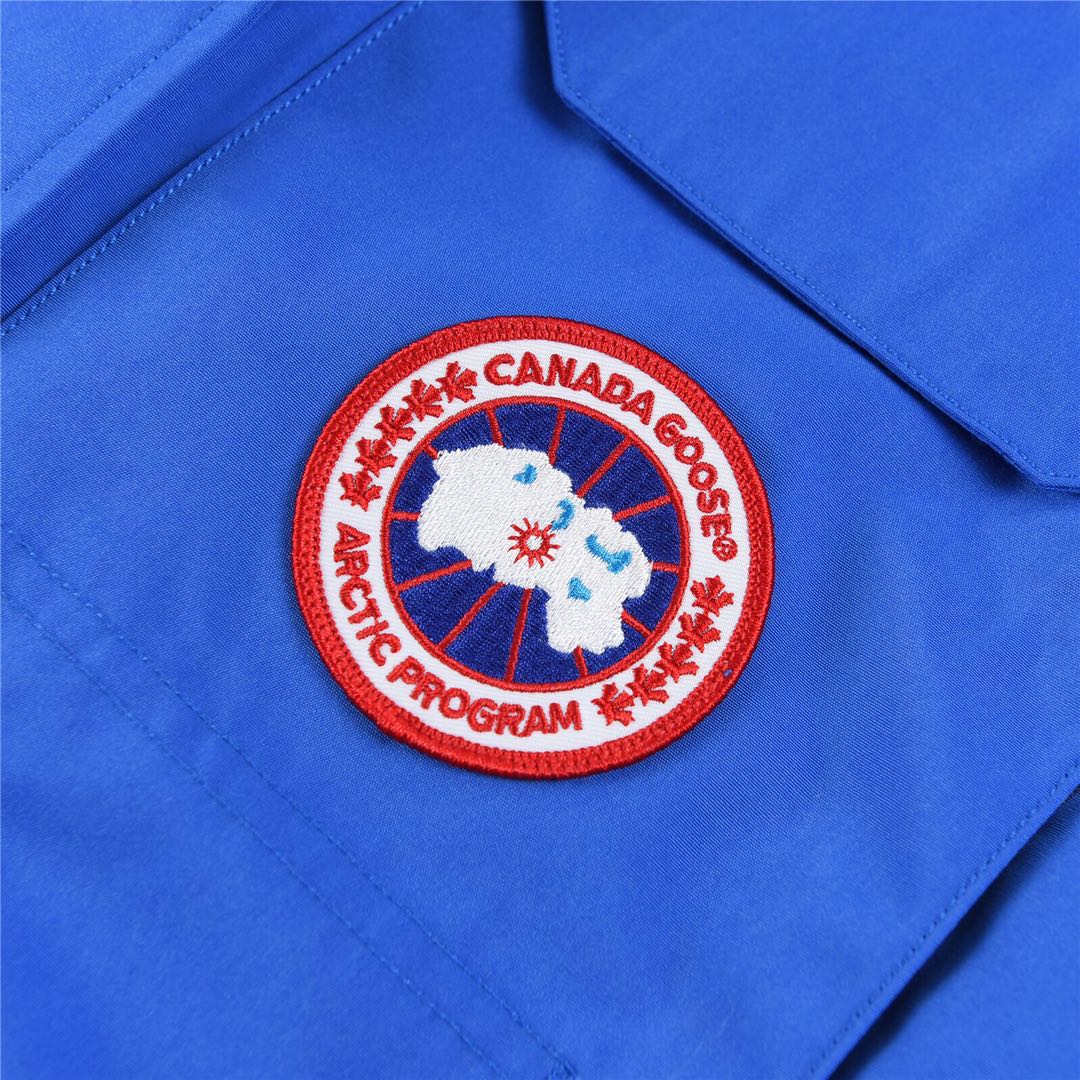 09 Canada Gooxx Expedition 4660L Blue Female