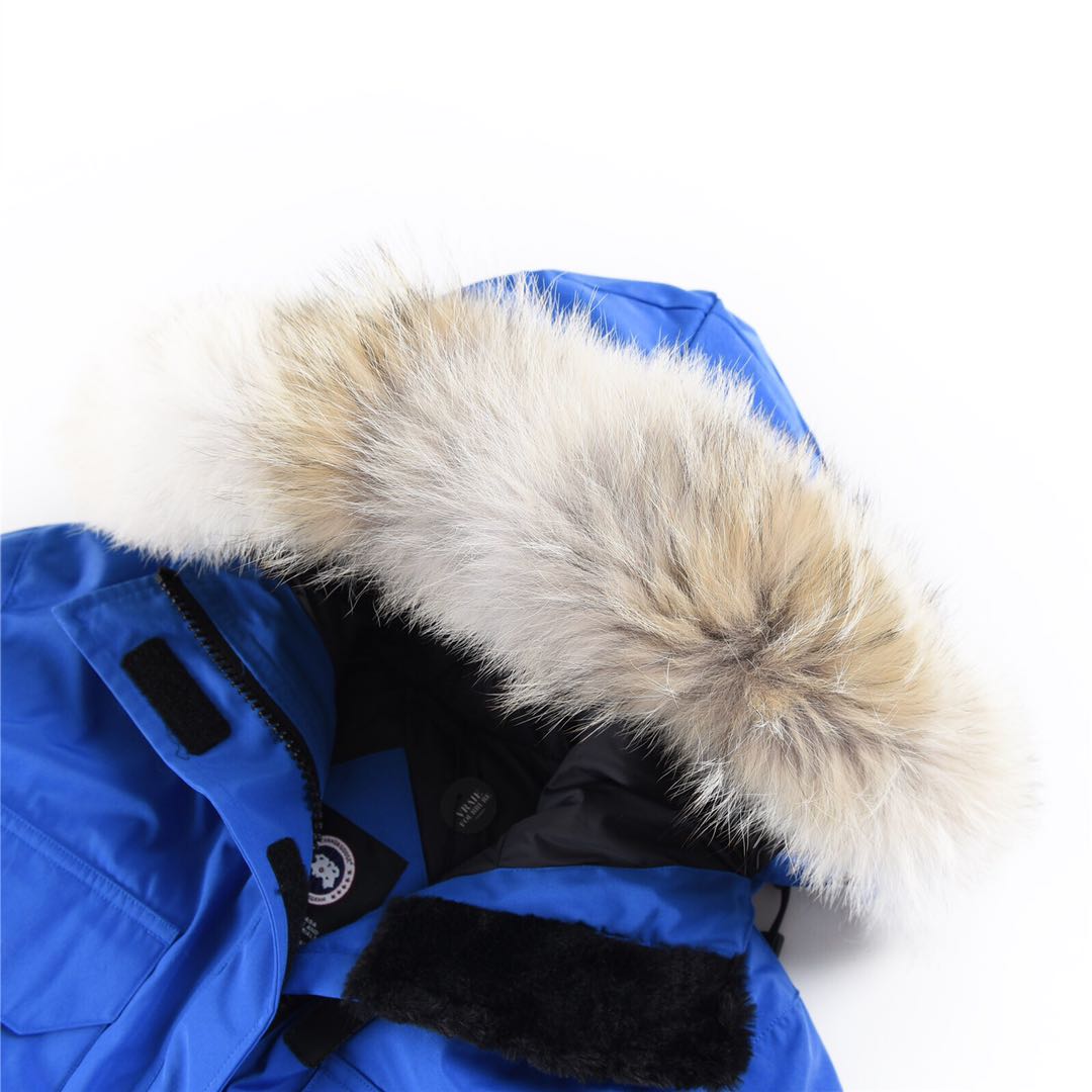 09 Canada Gooxx Expedition 4660L Blue Female