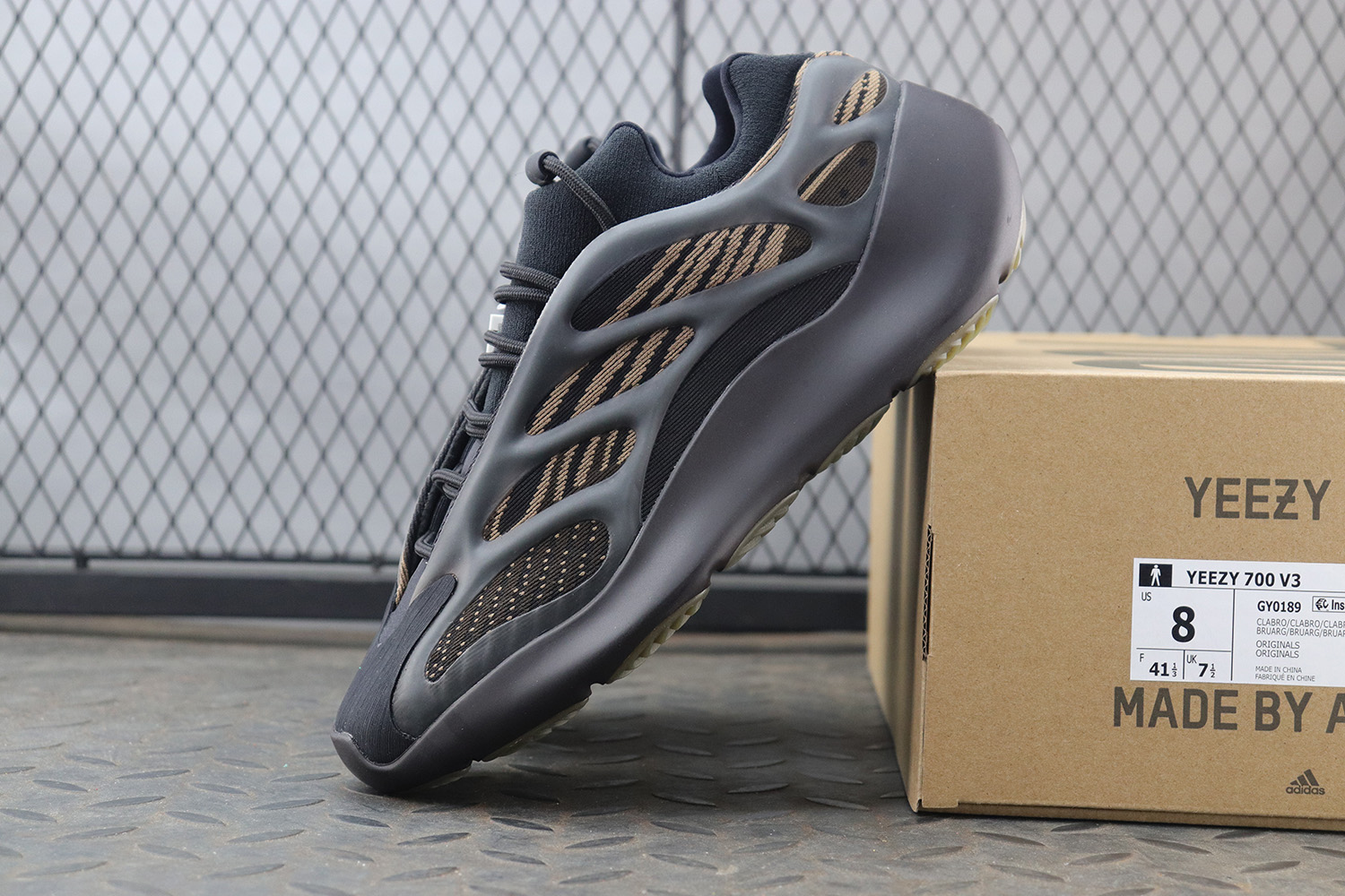 【Clearance】 Adidas Yeezy 700 V3 Clay Brown（US9.5）