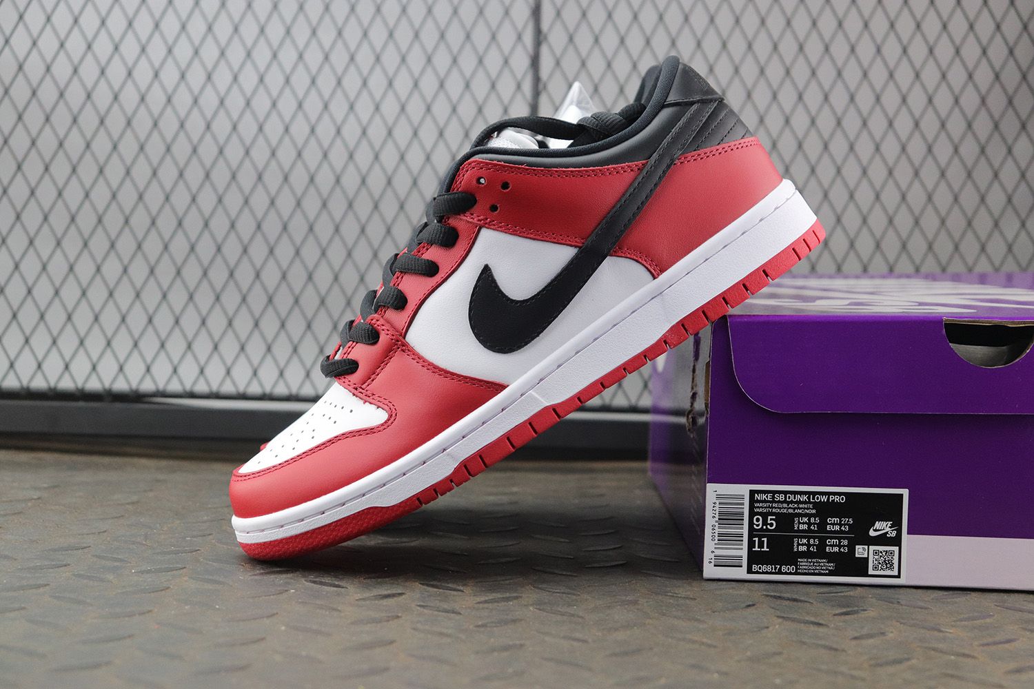 【Clearance】Nike Dunk SB Low “Chicago”（US8.5）