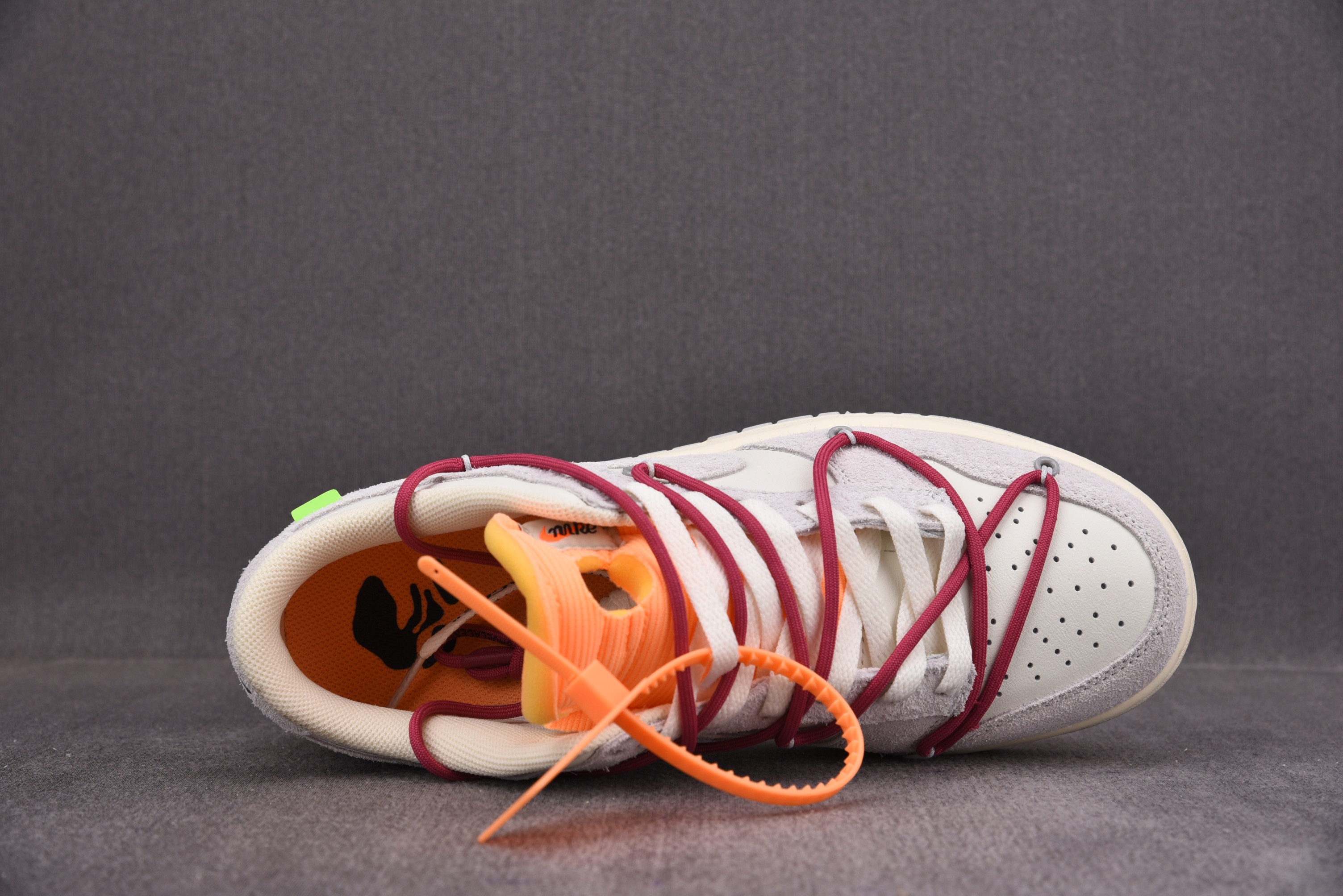 Nike Dunk Low Off-White Lot 35