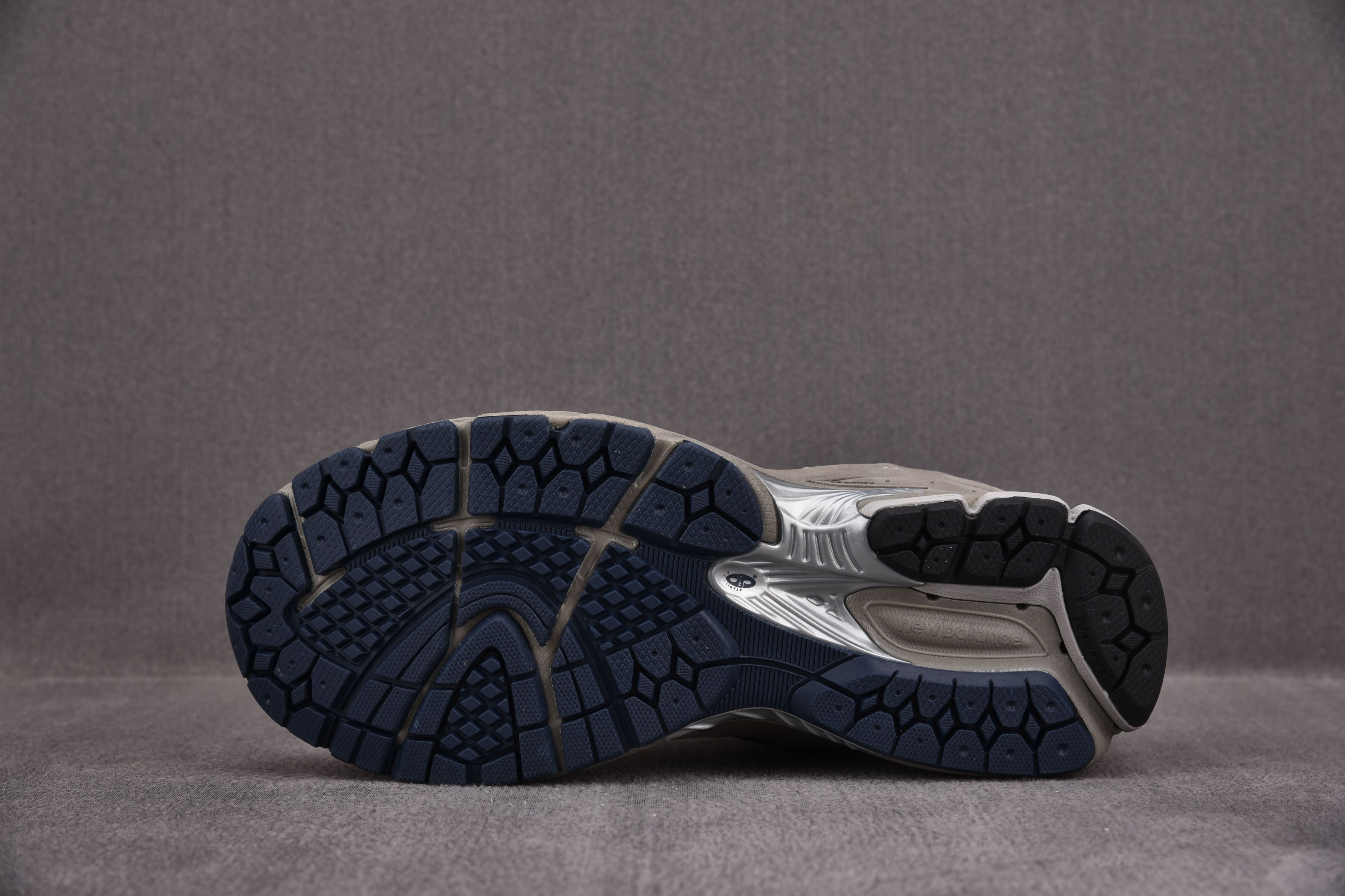 New Balance 2002R Light Grey