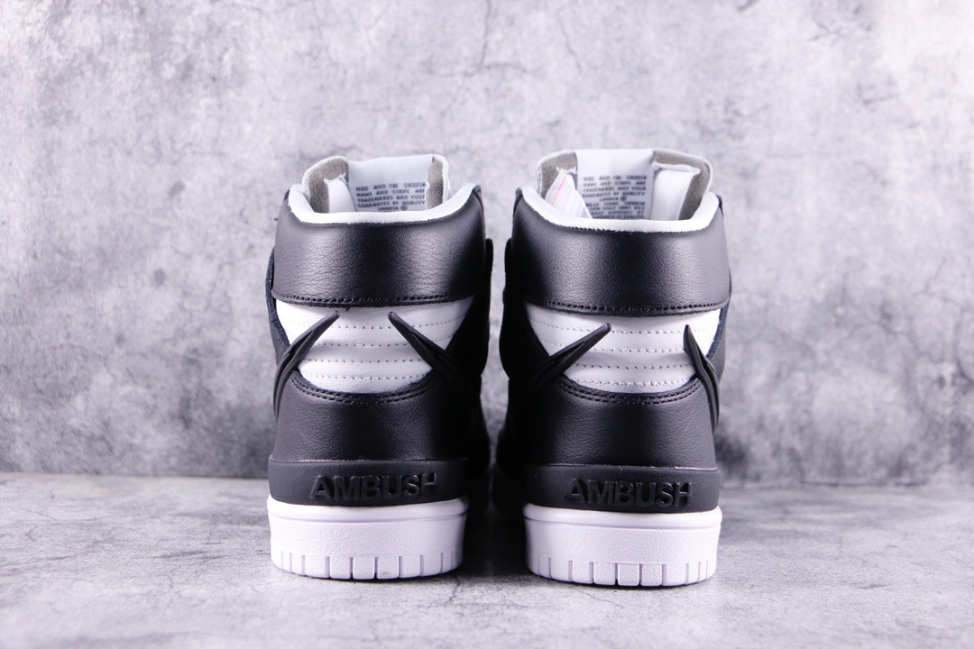 Nike Dunk High Ambush Black White