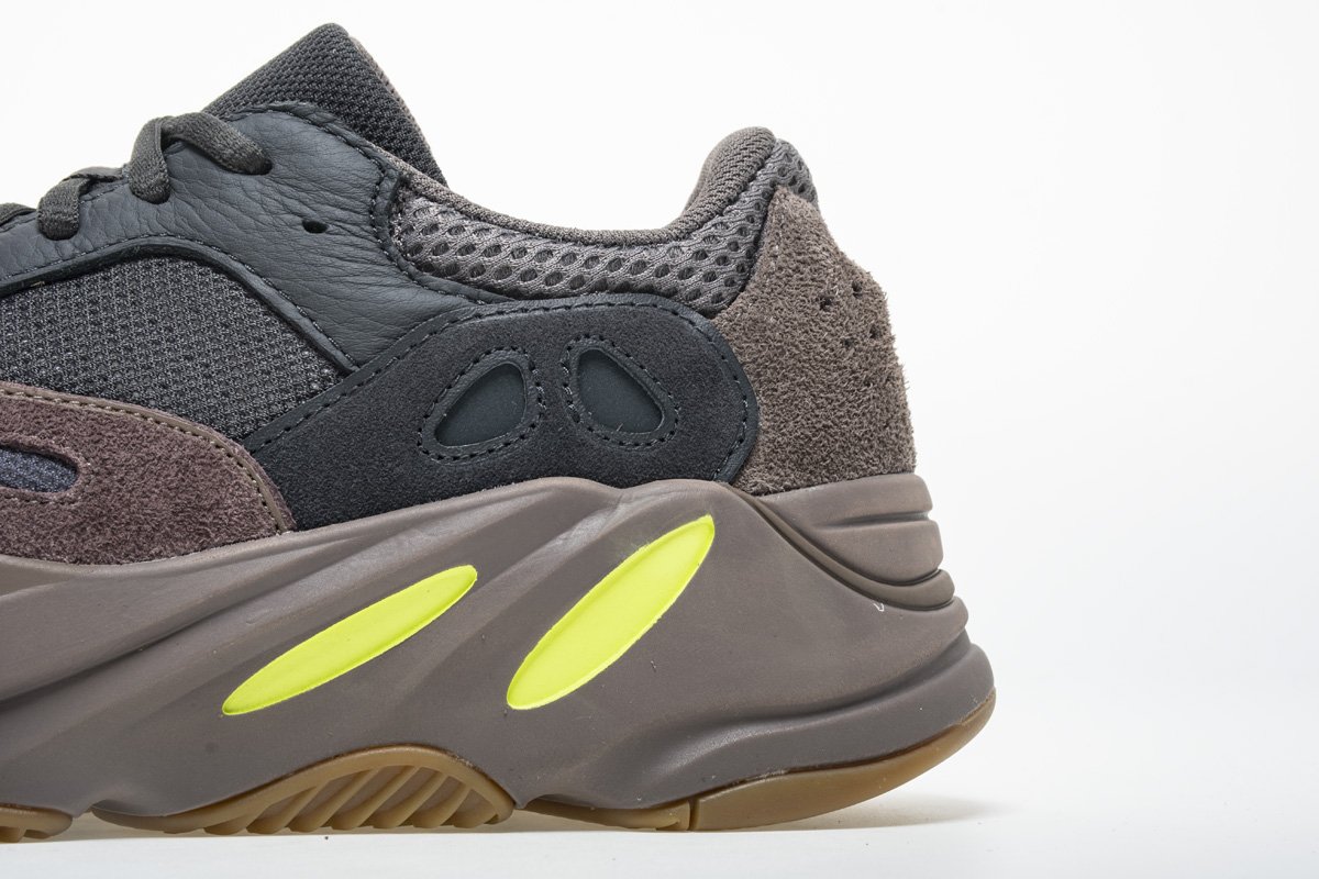 adidas Yeezy Boost 700 Mauve
