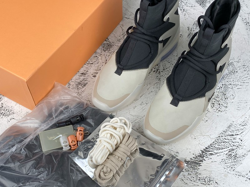 Nike Air Fear of God 1 String The Question