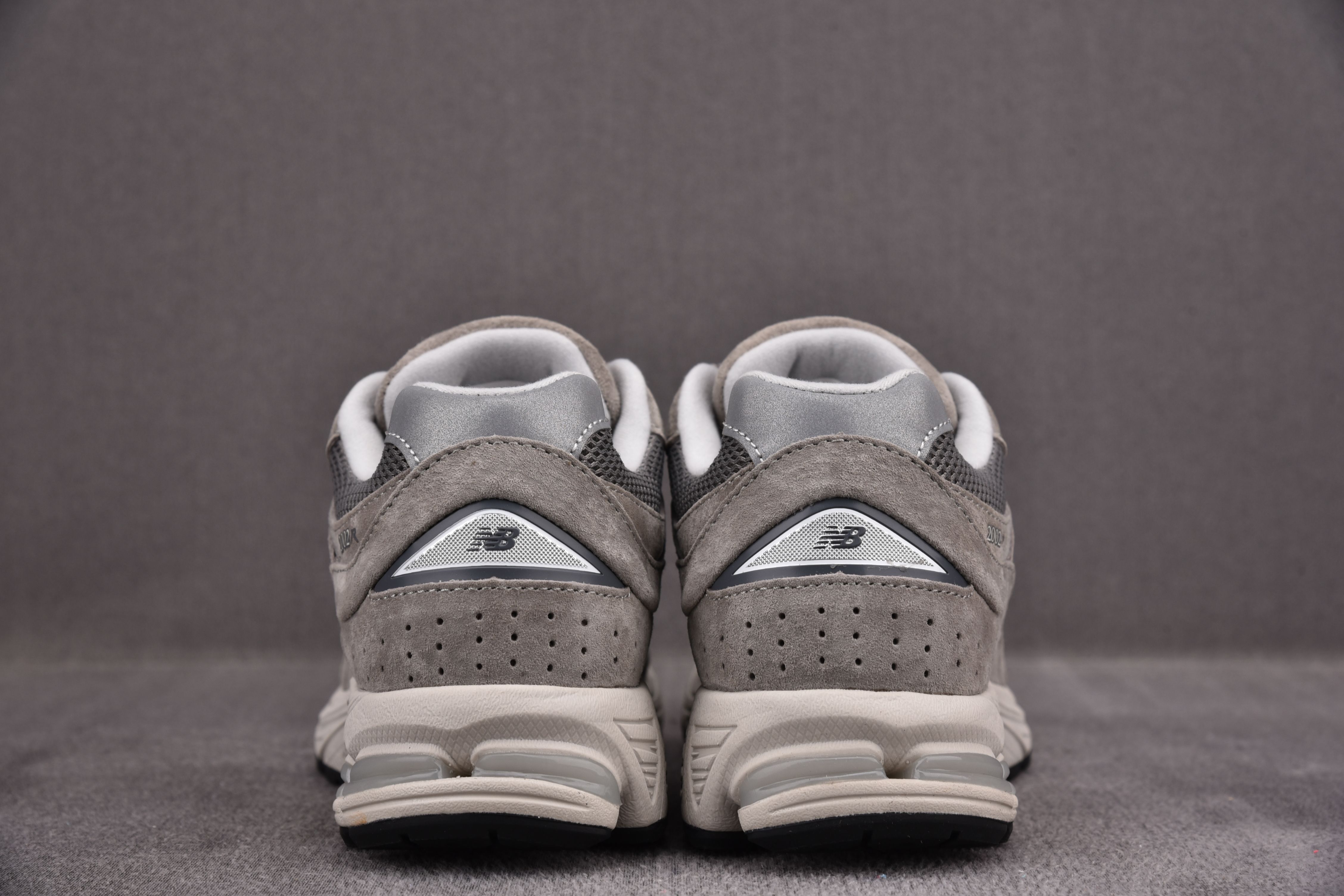 New Balance 2002R Marblehead Light Aluminum