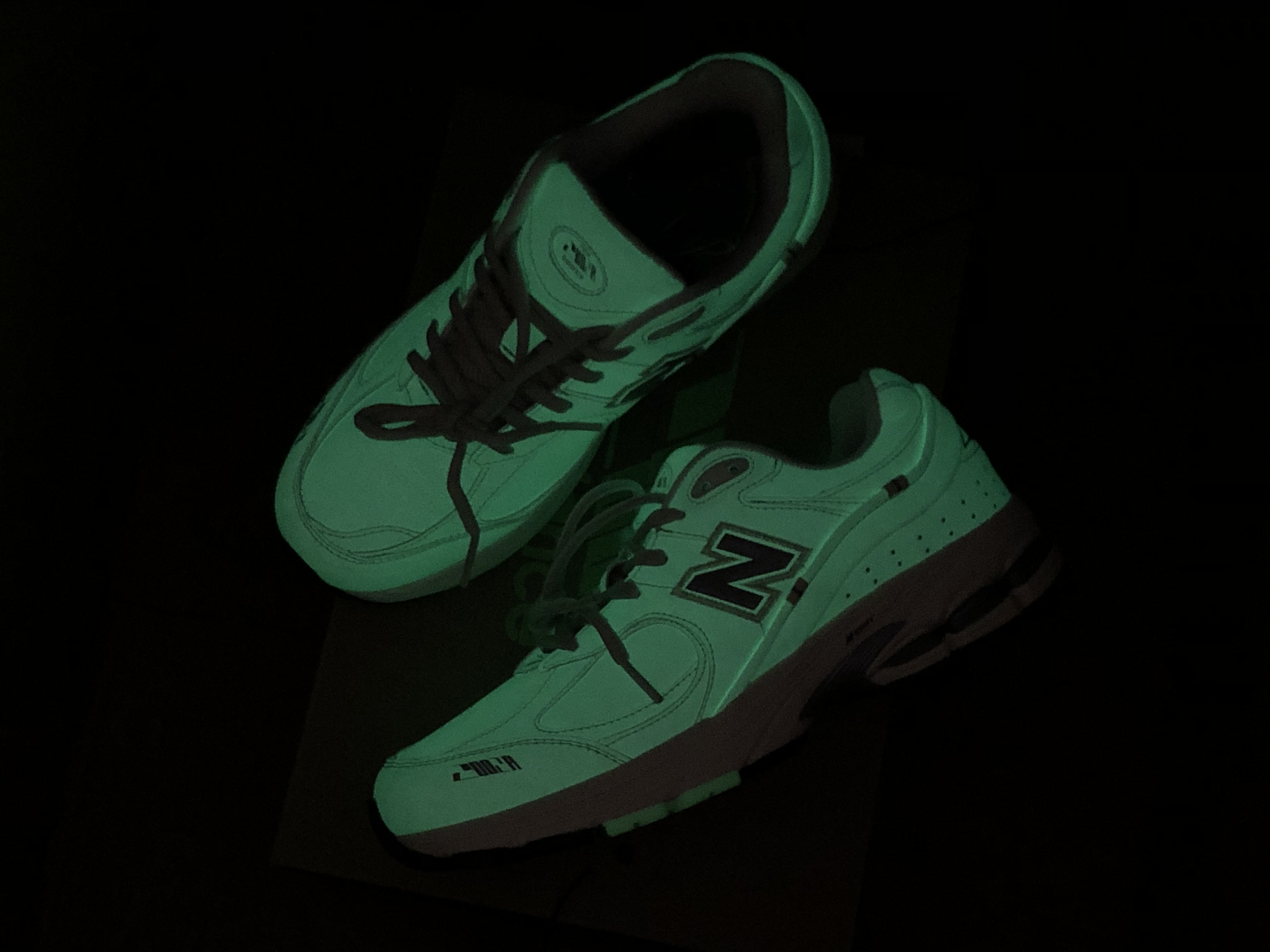 New Balance 2002R Glow