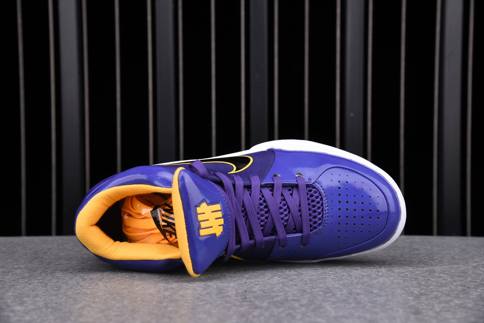 Nike Kobe 4 Protro Undefeated Los Angeles Lakers