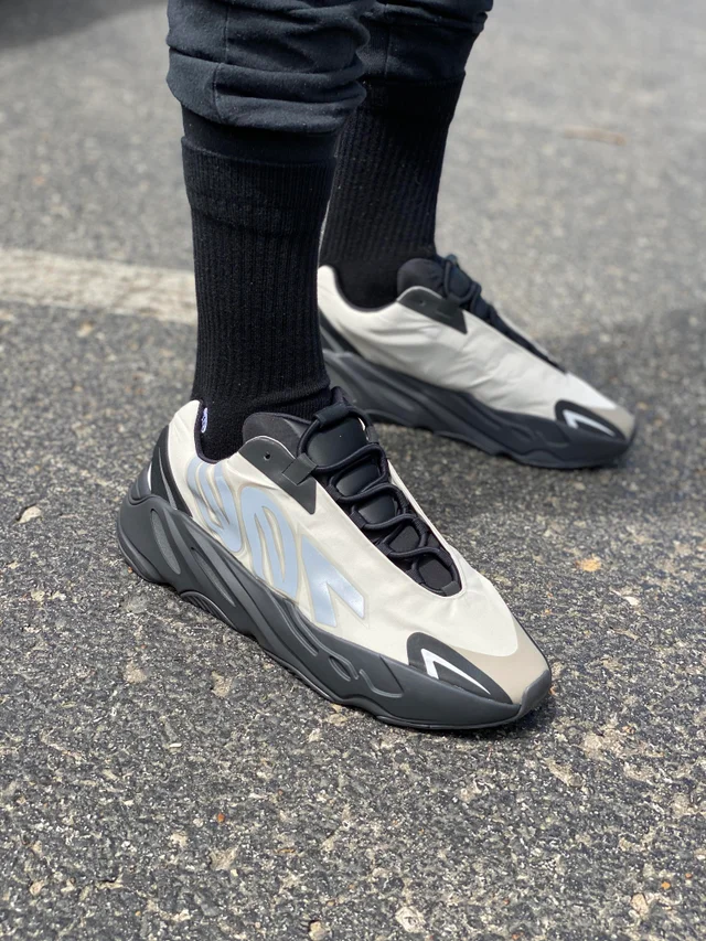 adidas Yeezy Boost 700 MNVN Bone