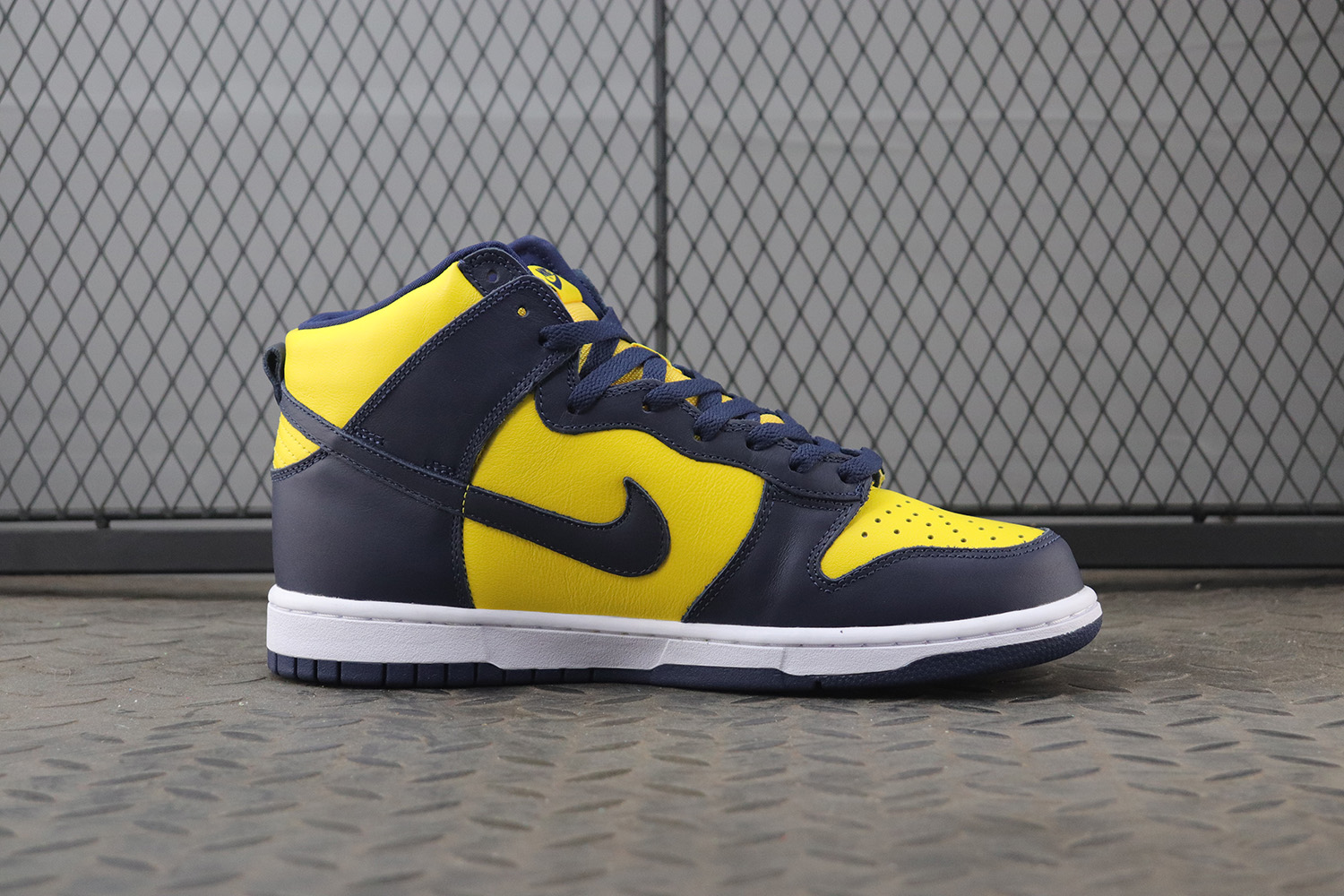 Nike Dunk High Michigan
