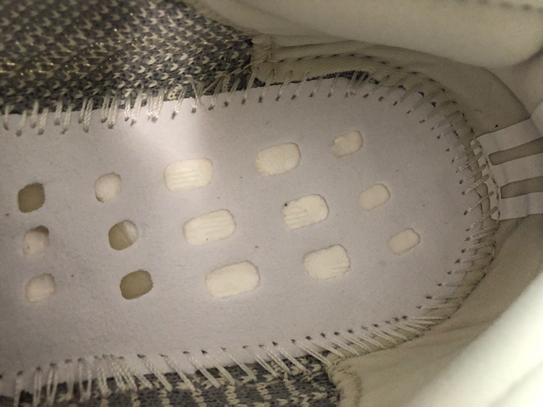 adidas Yeezy Boost 350 V2 Lundmark Non Reflective