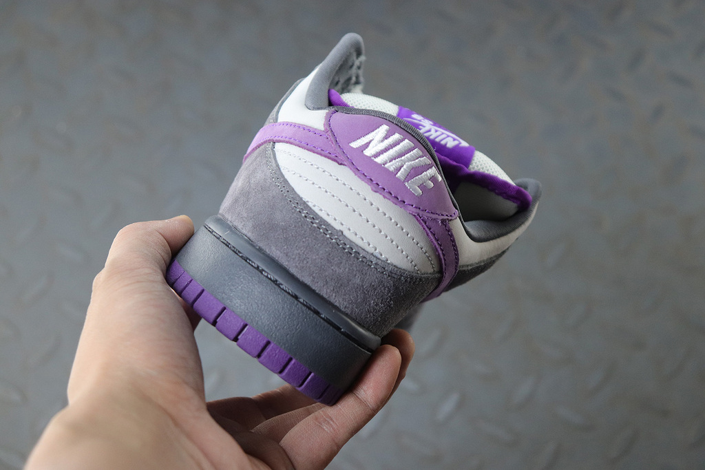 Nike Dunk SB Low Purple Pigeon