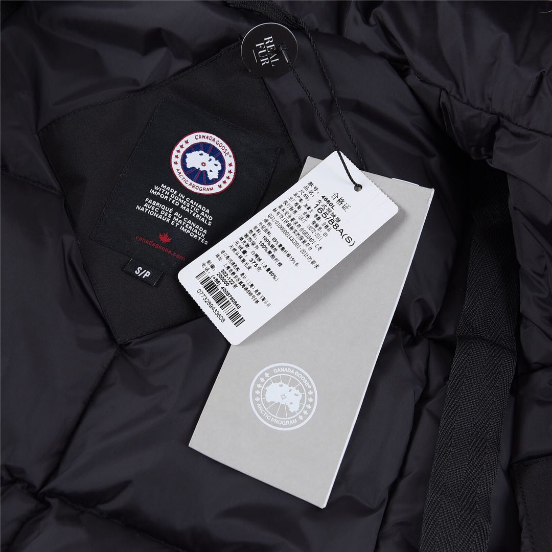 09 Canada Gooxx Expedition 4660L Black Female