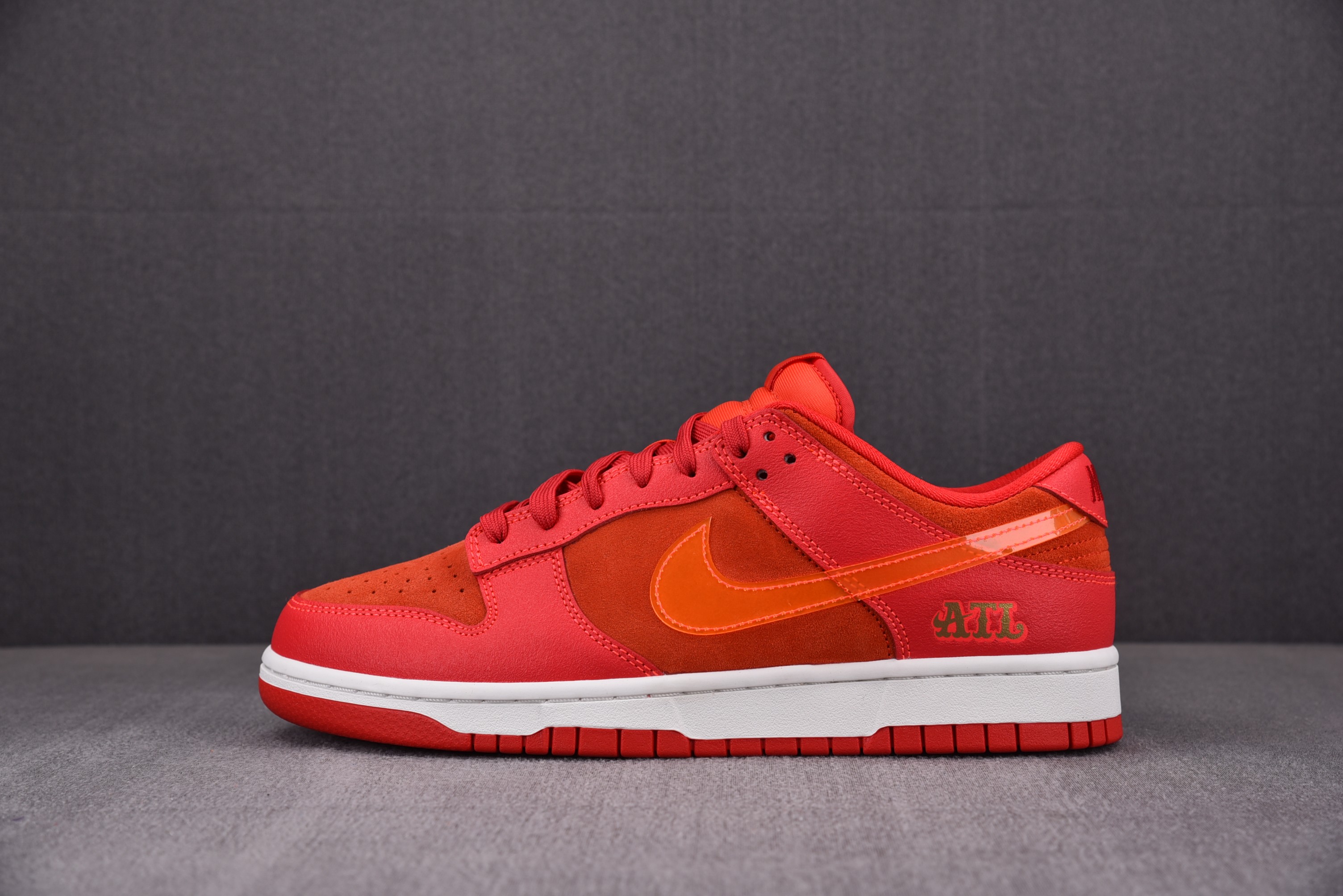Nike Dunk Low ATL