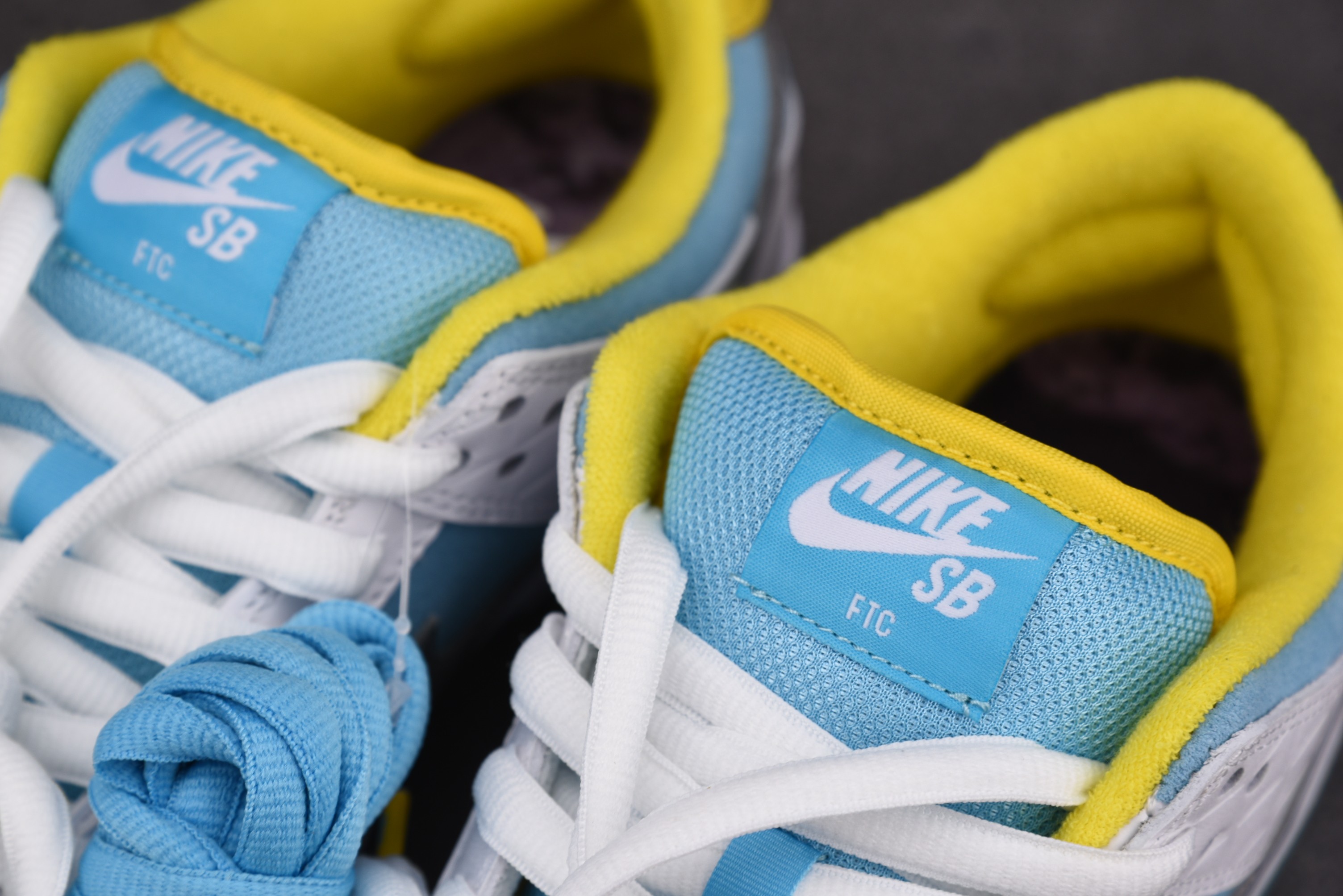 Nike SB Dunk Low Pro FTC Lagoon Pulse