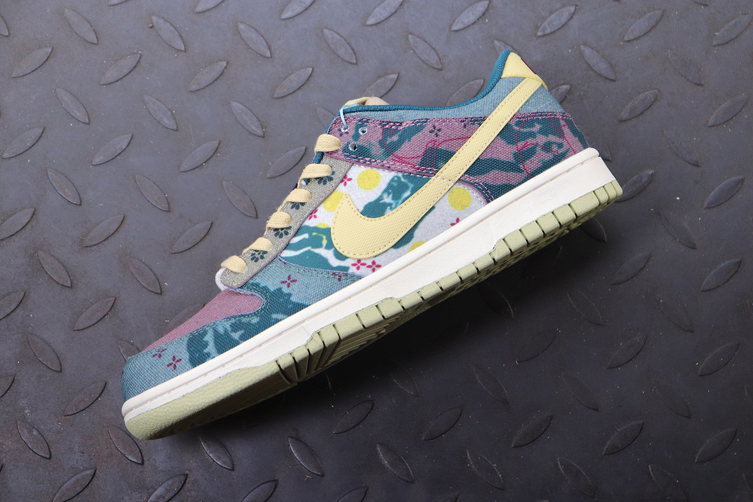 Nike Dunk Low Community Garden