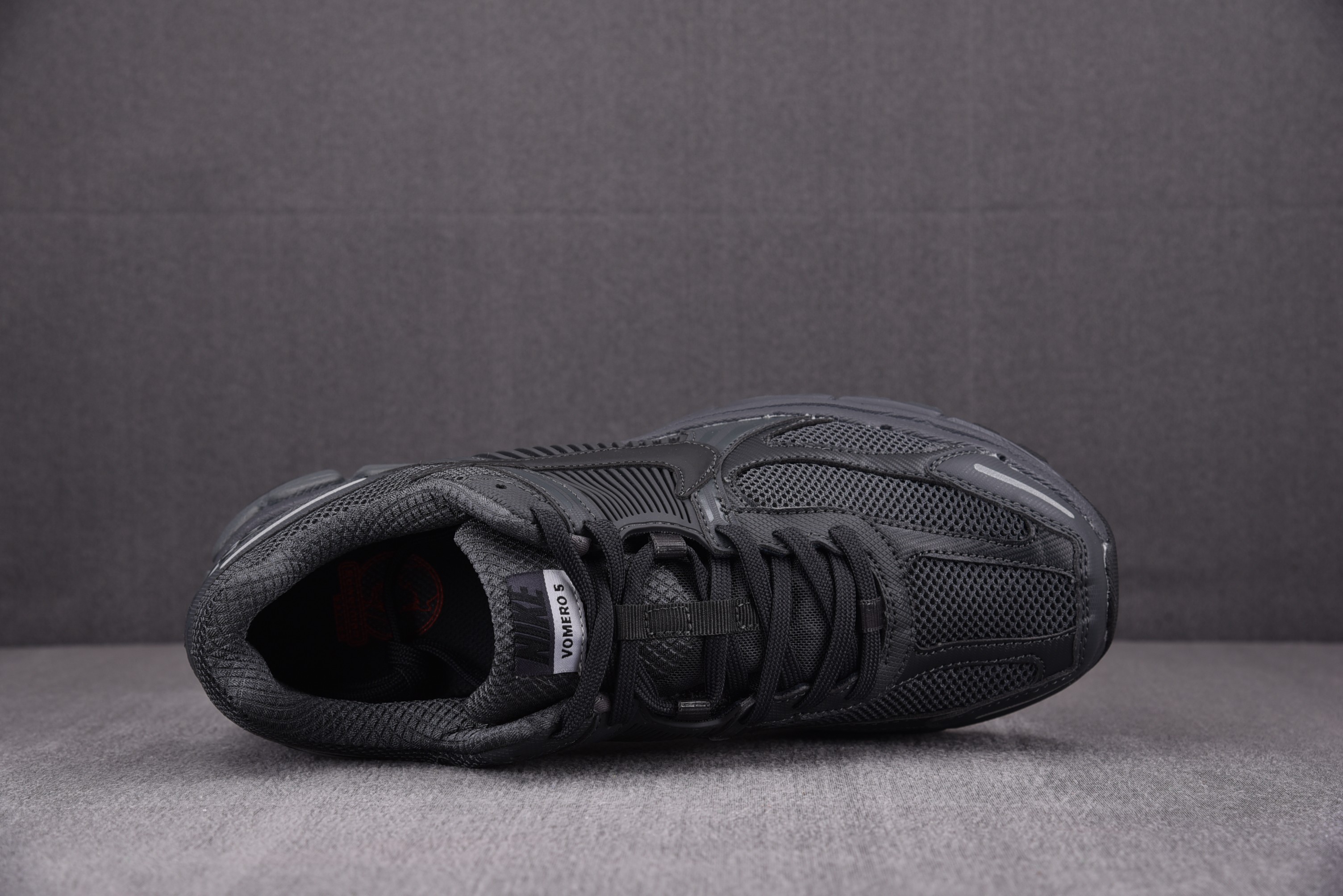 Nike Zoom Vomero 5 SP Anthracite